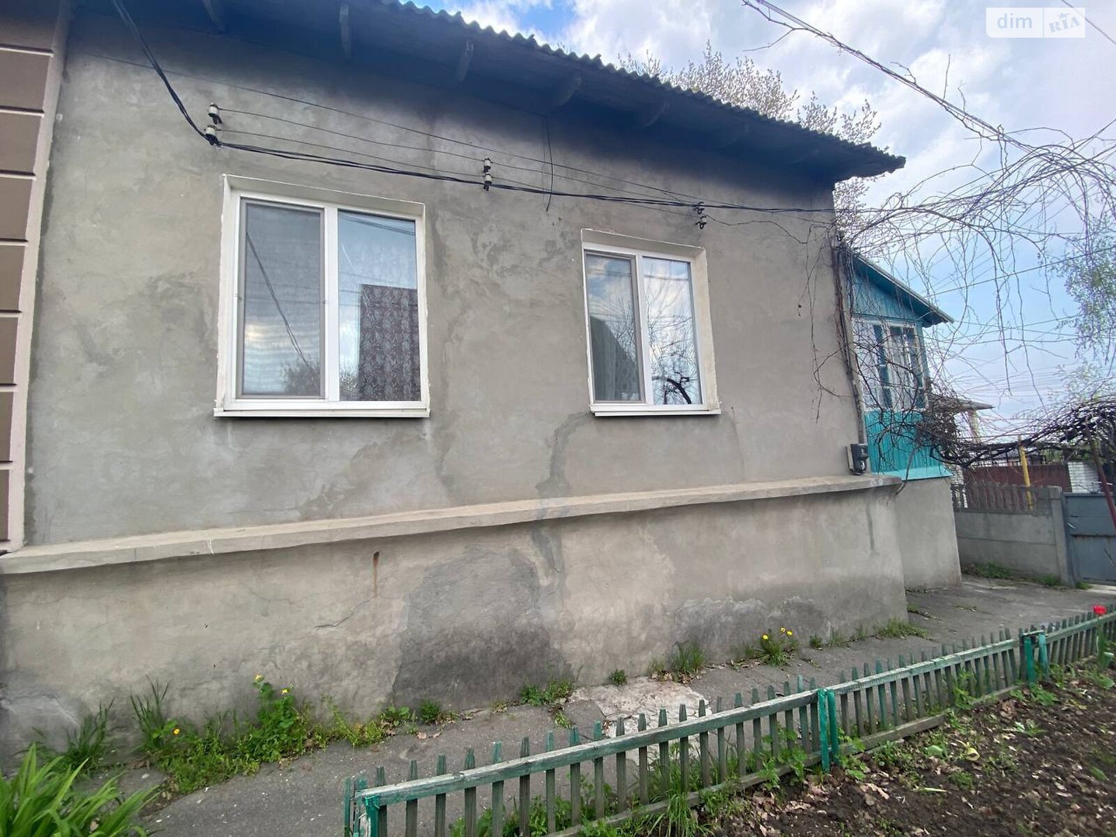 одноэтажный дом с верандой, 87.7 кв. м, кирпич. Сдается помесячно в Днепре, в районе Соборный фото 1 одноэтажный дом с верандой, 87.7 кв. м, кирпич. Сдается помесячно в Днепре, в районе Соборный фото 1