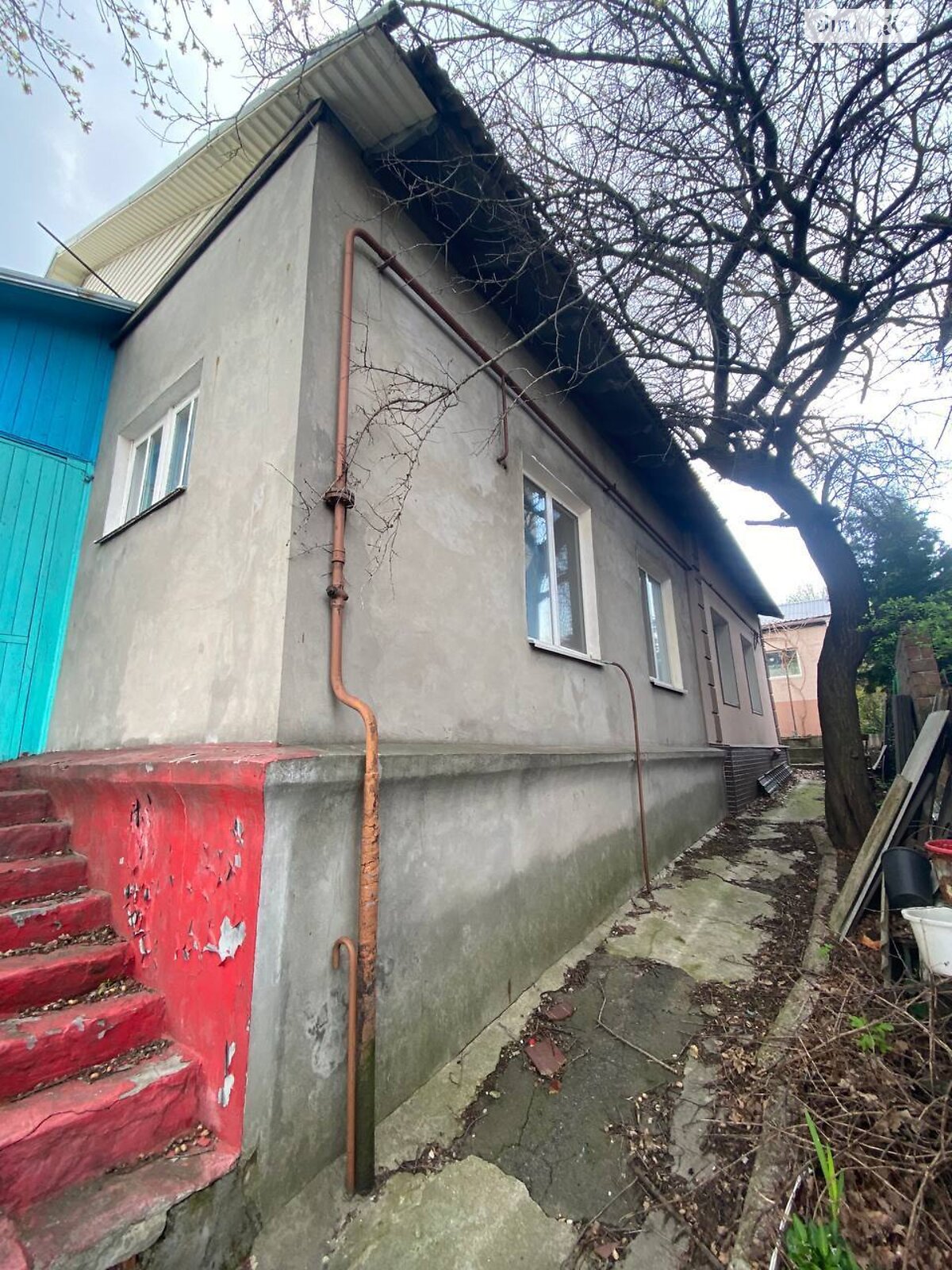 одноэтажный дом с верандой, 87.7 кв. м, кирпич. Сдается помесячно в Днепре, в районе Соборный фото 1 одноэтажный дом с верандой, 87.7 кв. м, кирпич. Сдается помесячно в Днепре, в районе Соборный фото 1