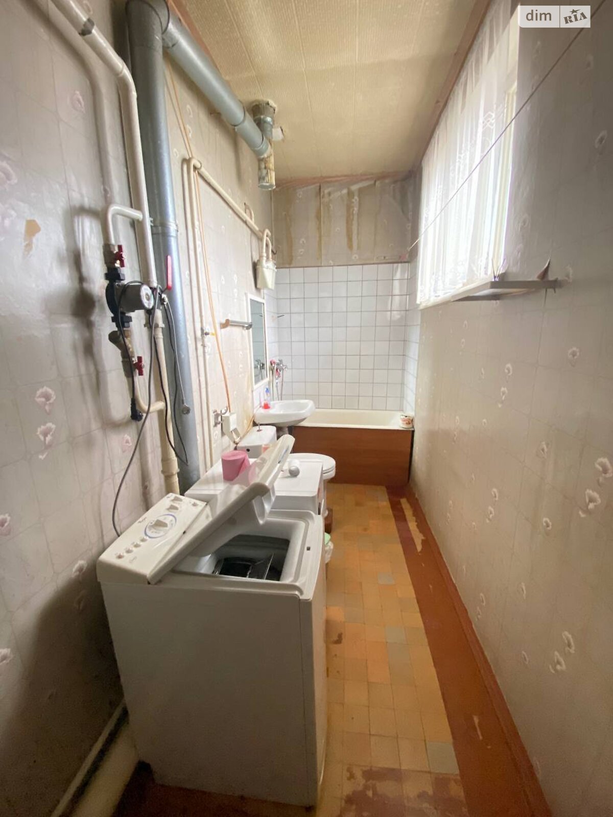 одноэтажный дом с верандой, 87.7 кв. м, кирпич. Сдается помесячно в Днепре, в районе Соборный фото 1 одноэтажный дом с верандой, 87.7 кв. м, кирпич. Сдается помесячно в Днепре, в районе Соборный фото 1