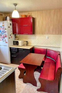 одноэтажный дом, 56 кв. м, кирпич. Сдается помесячно в Днепре, в районе Соборный фото 2 одноэтажный дом, 56 кв. м, кирпич. Сдается помесячно в Днепре, в районе Соборный фото 2