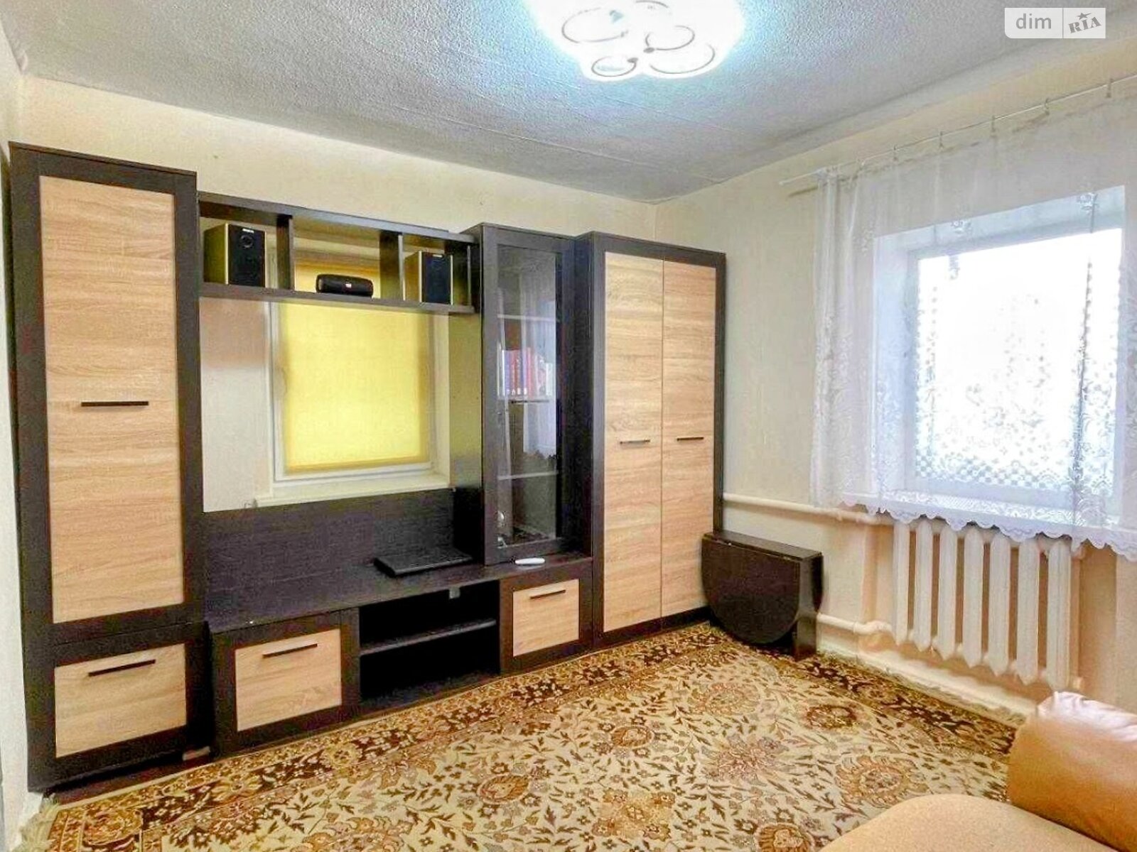 одноэтажный дом, 56 кв. м, кирпич. Сдается помесячно в Днепре, в районе Соборный фото 1 одноэтажный дом, 56 кв. м, кирпич. Сдается помесячно в Днепре, в районе Соборный фото 1