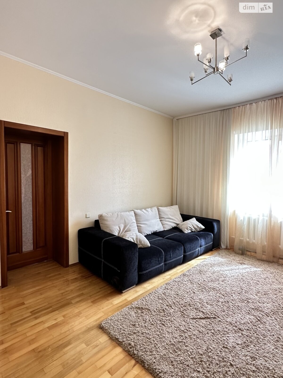двоповерховий будинок з гаражем, 150 кв. м, цегла. Здається помісячно в Дніпрі, в районі Тополя-2 фото 1 двопроверховий будинок з гаражем, 150 кв. м, цегла. Здається помісячно в Дніпрі, в районі Тополя-2 фото 1
