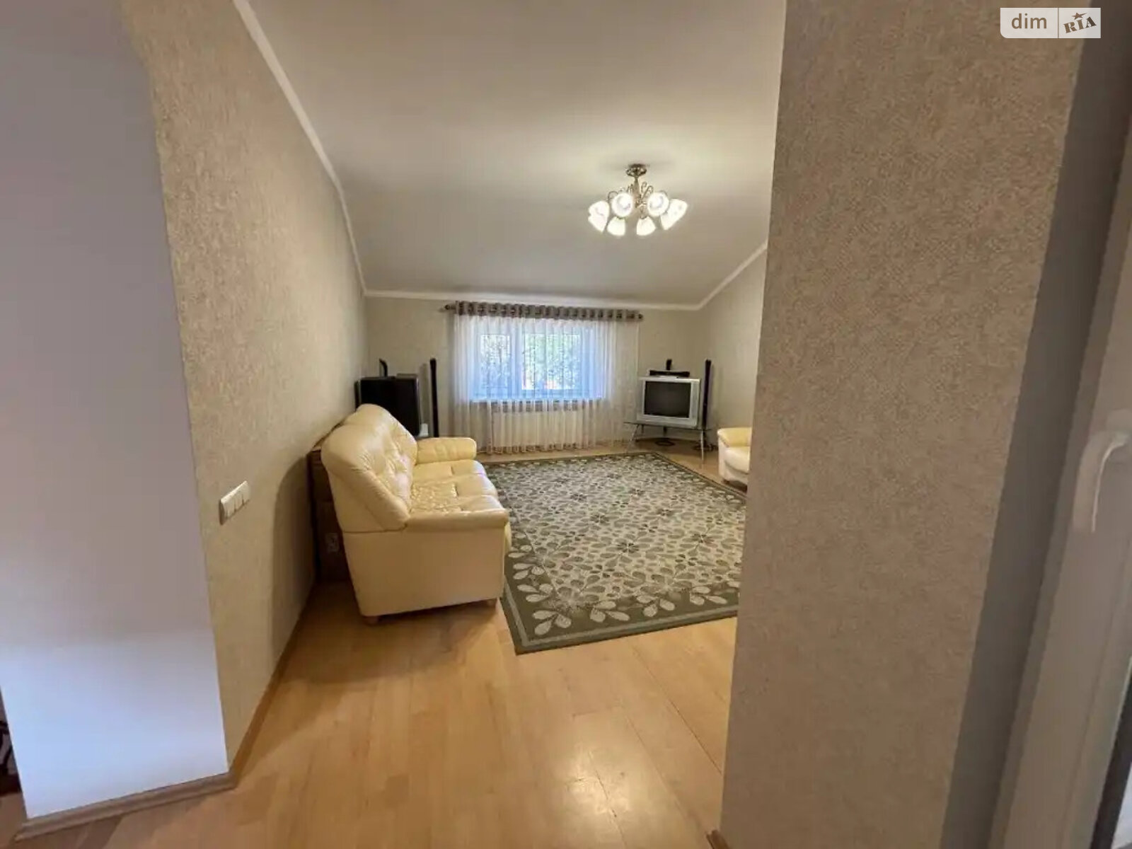 триповерховий будинок, 150 кв. м, цегла. Здається помісячно в Дніпрі, в районі Центр фото 1 трипроверховий будинок, 150 кв. м, цегла. Здається помісячно в Дніпрі, в районі Центр фото 1