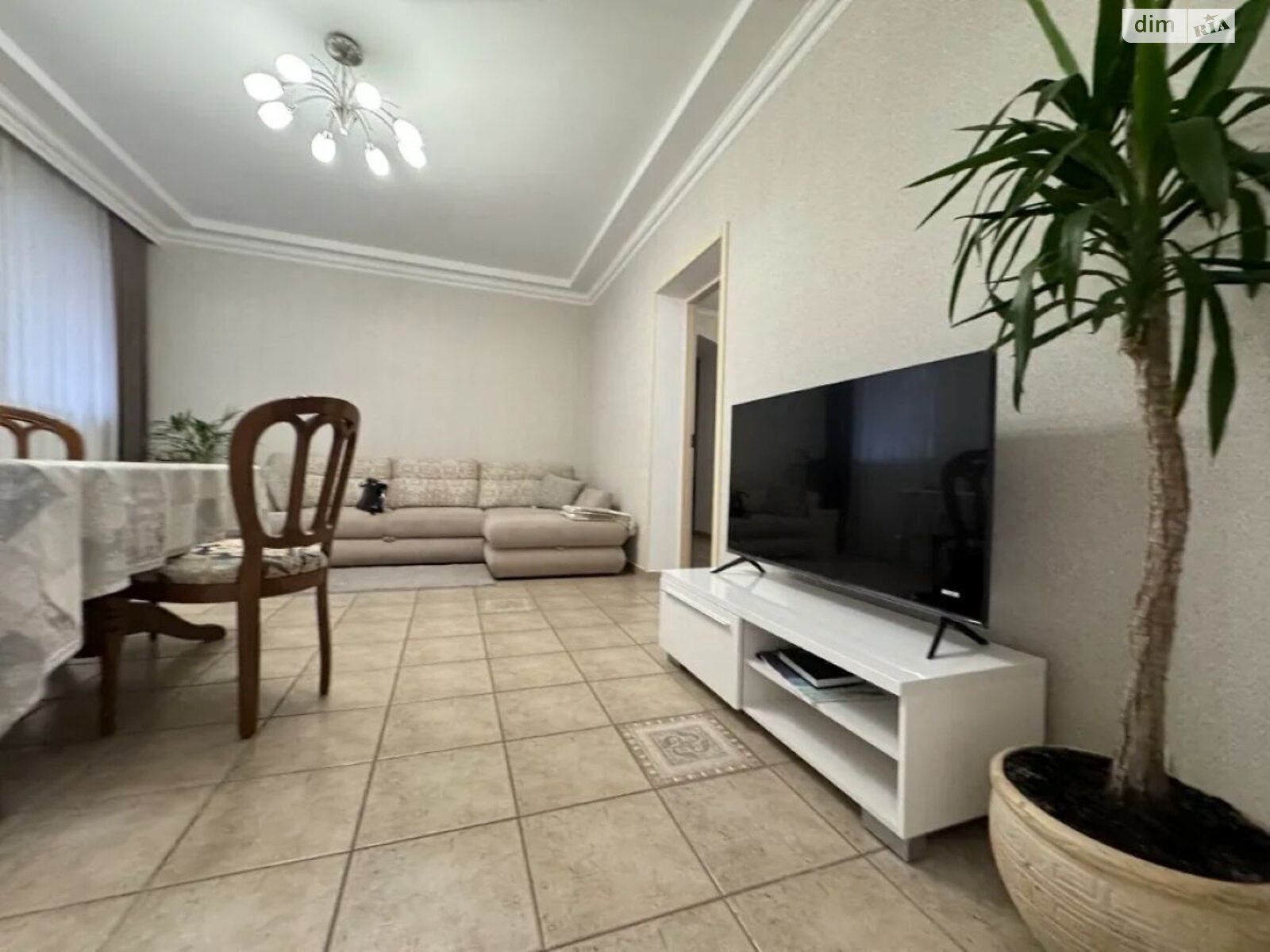 двухэтажный дом, 100 кв. м, кирпич. Сдается помесячно в Днепре, в районе Центр фото 1 двухэтажный дом, 100 кв. м, кирпич. Сдается помесячно в Днепре, в районе Центр фото 1