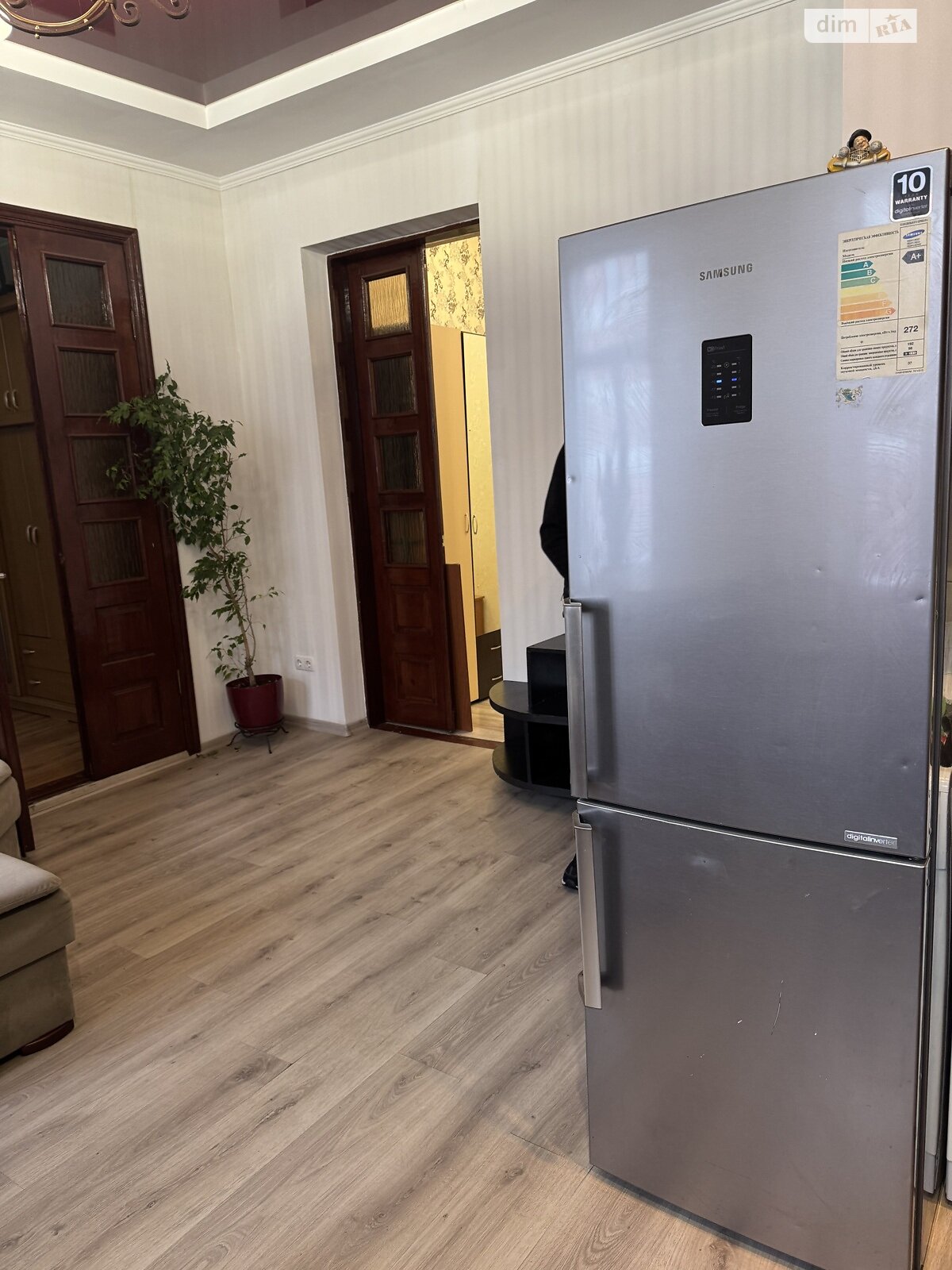 одноэтажный дом, 55 кв. м, кирпич. Сдается помесячно в Днепре, в районе Центральный Холм фото 1