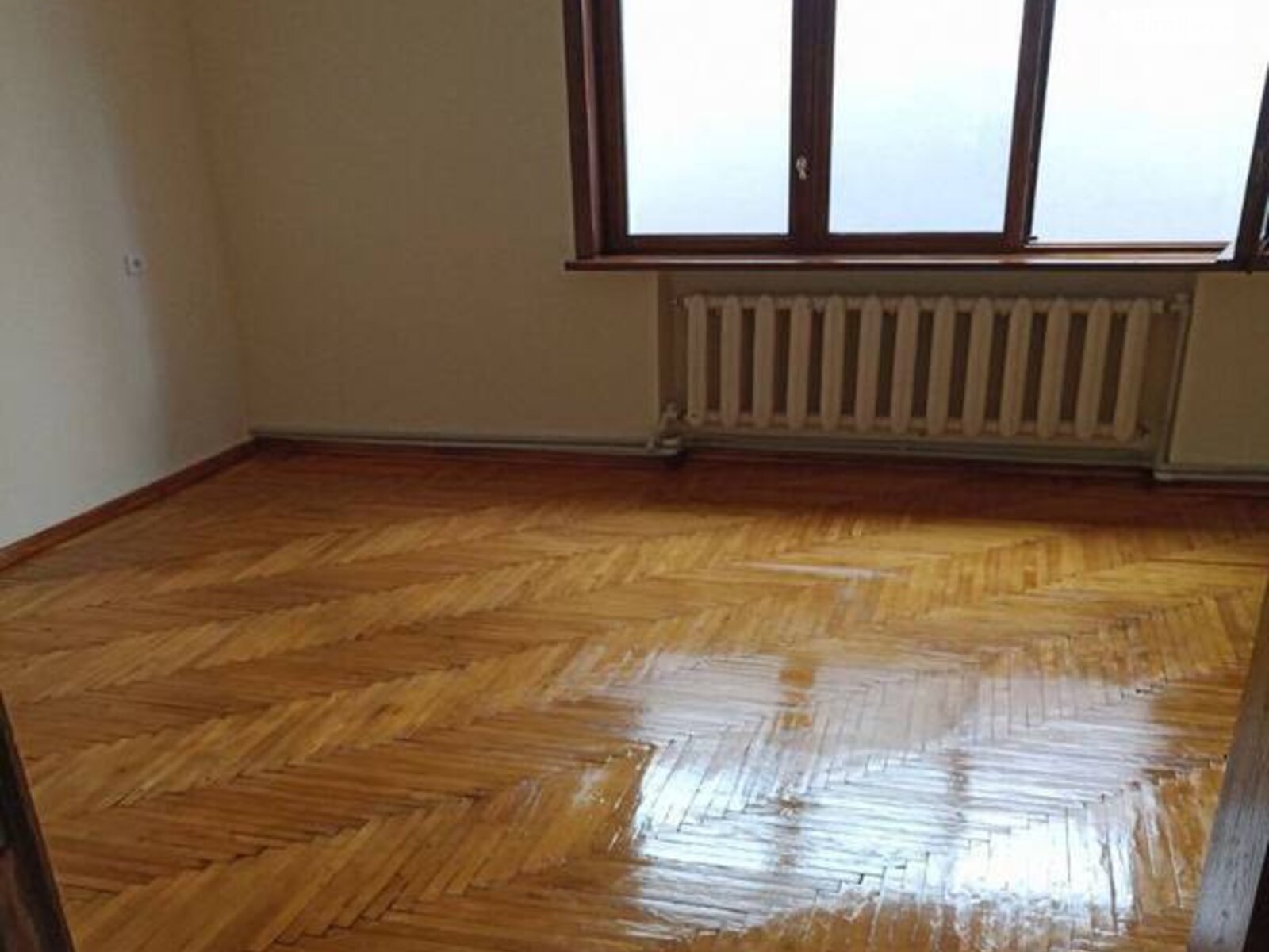 двухэтажный дом, 250 кв. м, кирпич. Сдается помесячно в Днепре, в районе Центральный фото 1