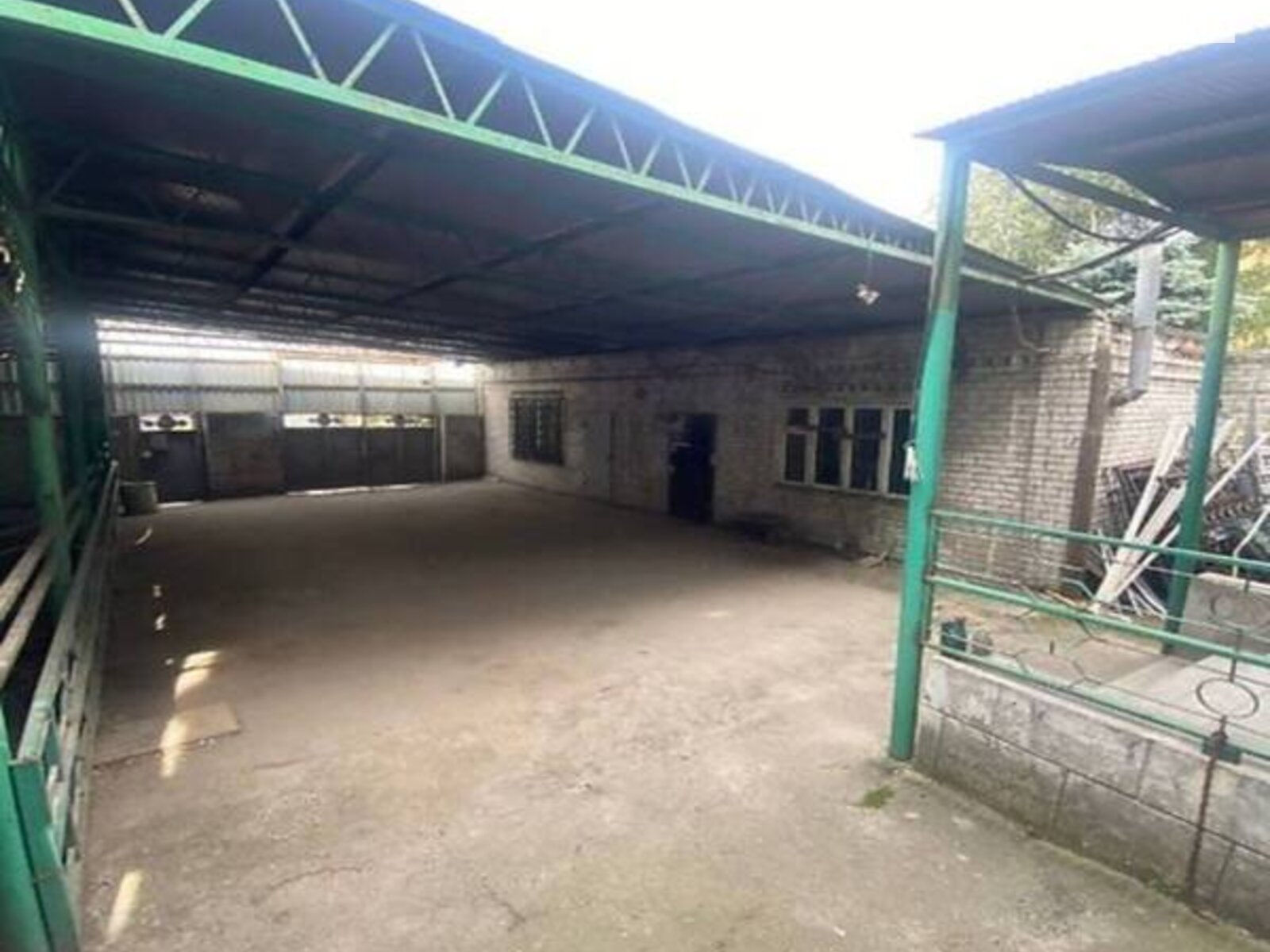 двухэтажный дом, 250 кв. м, кирпич. Сдается помесячно в Днепре, в районе Центральный фото 1