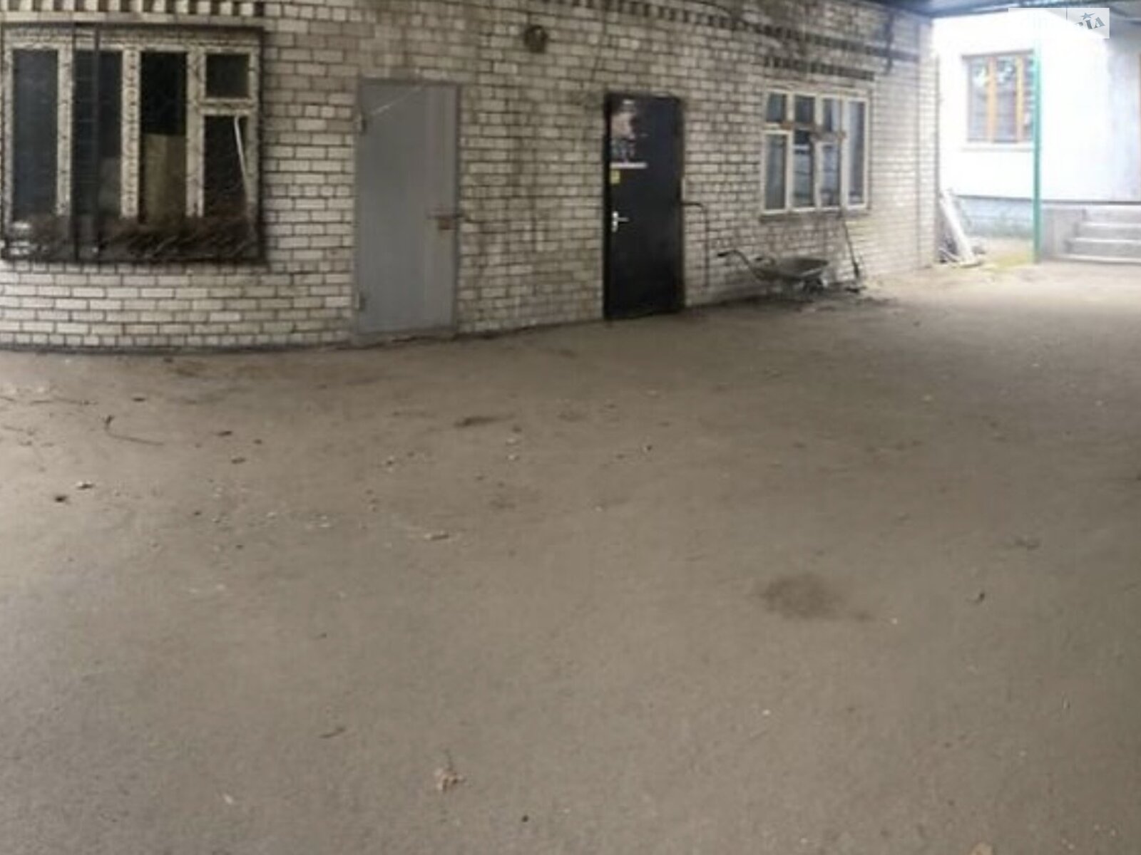 двухэтажный дом, 250 кв. м, кирпич. Сдается помесячно в Днепре, в районе Центральный фото 1