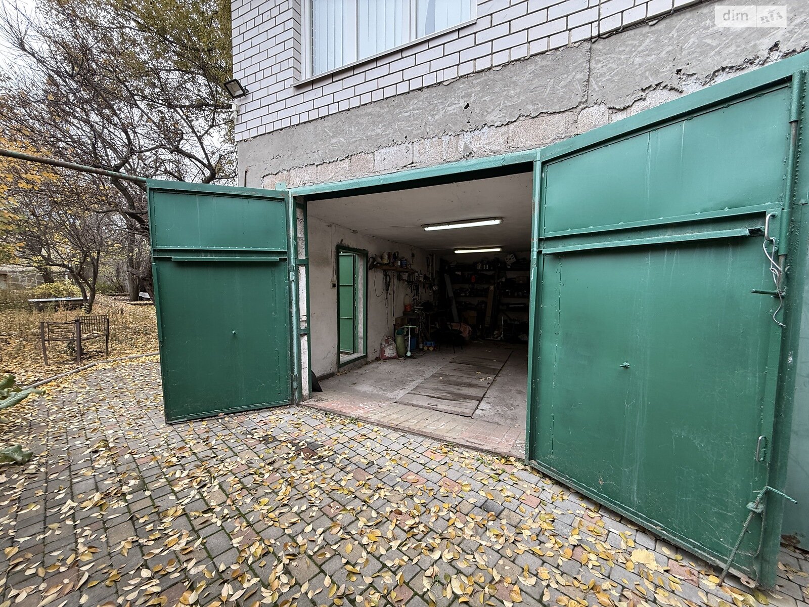 одноэтажный дом с гаражом, 110 кв. м, кирпич. Сдается помесячно в Днепре фото 1 одноэтажный дом с гаражом, 110 кв. м, кирпич. Сдается помесячно в Днепре фото 1