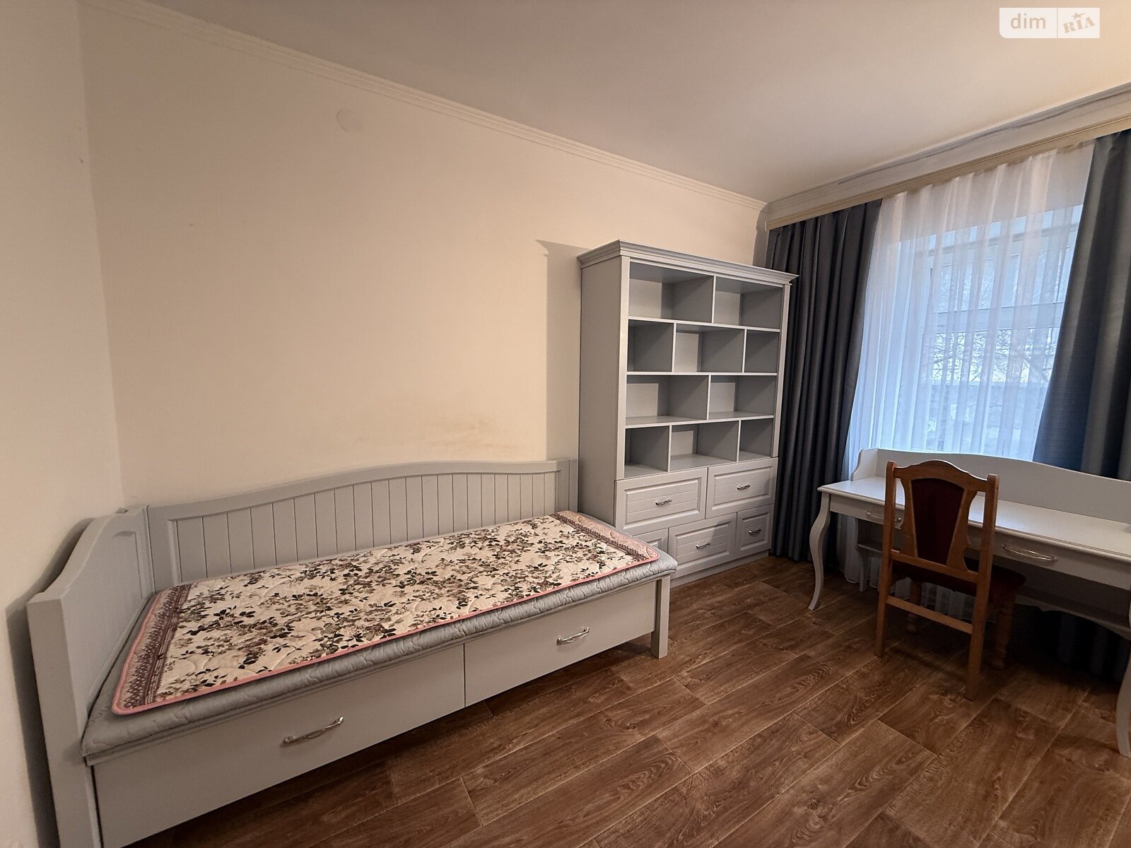 одноэтажный дом с гаражом, 110 кв. м, кирпич. Сдается помесячно в Днепре фото 1 одноэтажный дом с гаражом, 110 кв. м, кирпич. Сдается помесячно в Днепре фото 1