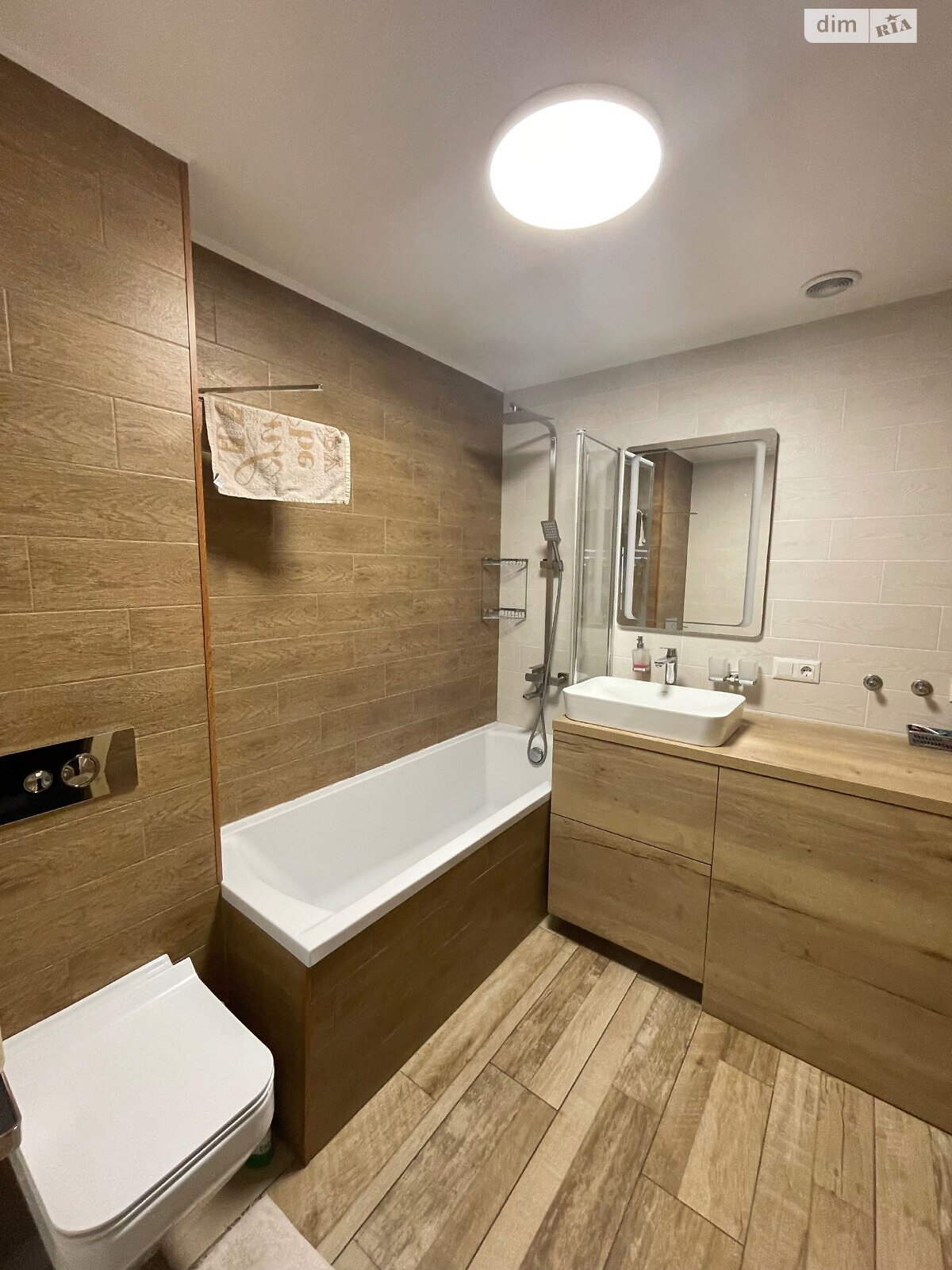 двухэтажный дом, 100 кв. м, кирпич. Сдается помесячно в Днепре, в районе Воронцова фото 1