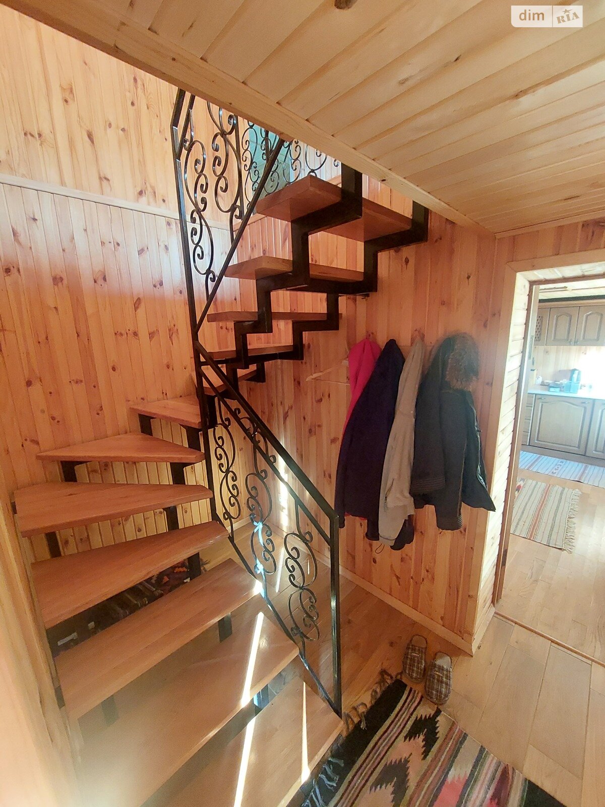 двоповерховий будинок з верандою, 140 кв. м, дерево та цегла. Здається помісячно в Дорошівці фото 1