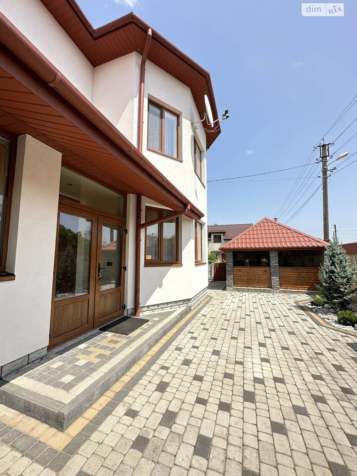 двоповерховий будинок з гаражем, 180 кв. м, кирпич. Здається помісячно в Драгомирчанах фото 1 двоповерховий будинок з гаражем, 180 кв. м, кирпич. Здається помісячно в Драгомирчанах фото 1