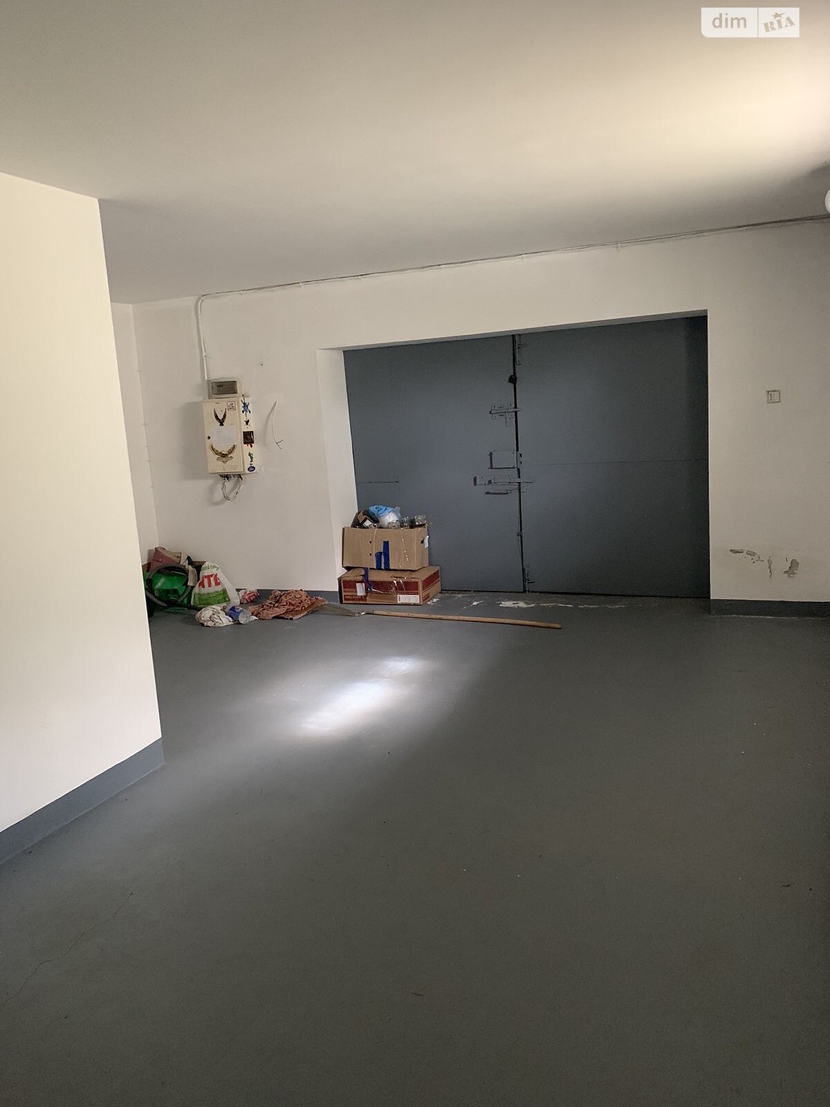 трехэтажный дом с верандой, 365.7 кв. м, кирпич. Сдается помесячно в Дублянах, в районе Дубляны фото 1