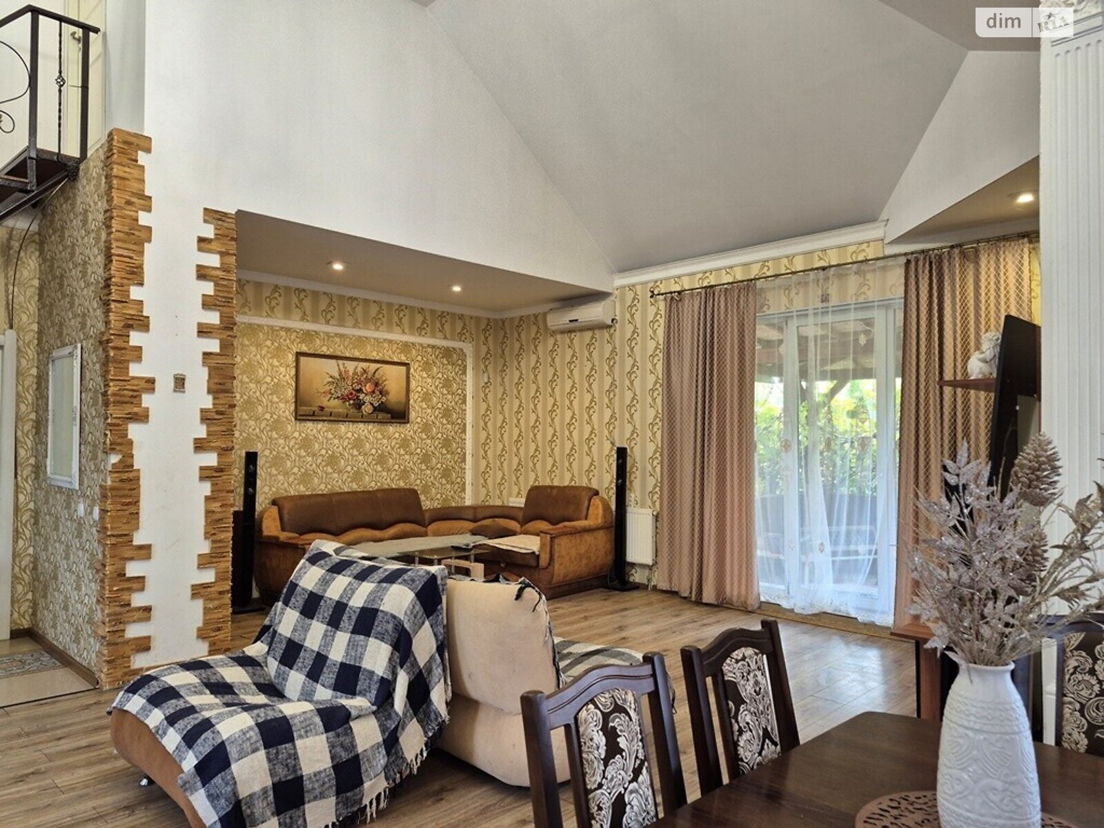 двоповерховий будинок з гаражем, 176.3 кв. м, цегла. Здається помісячно в Дударкові фото 1 двоповерховий будинок з гаражем, 176.3 кв. м, цегла. Здається помісячно в Дударкові фото 1