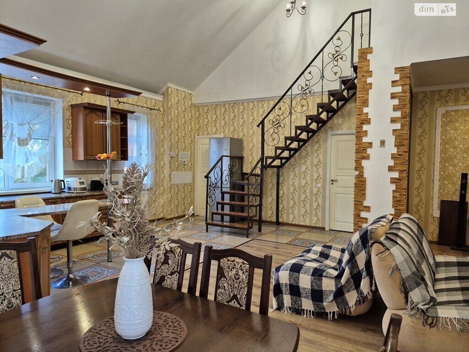 двоповерховий будинок з гаражем, 176.3 кв. м, цегла. Здається помісячно в Дударкові фото 1 двоповерховий будинок з гаражем, 176.3 кв. м, цегла. Здається помісячно в Дударкові фото 1