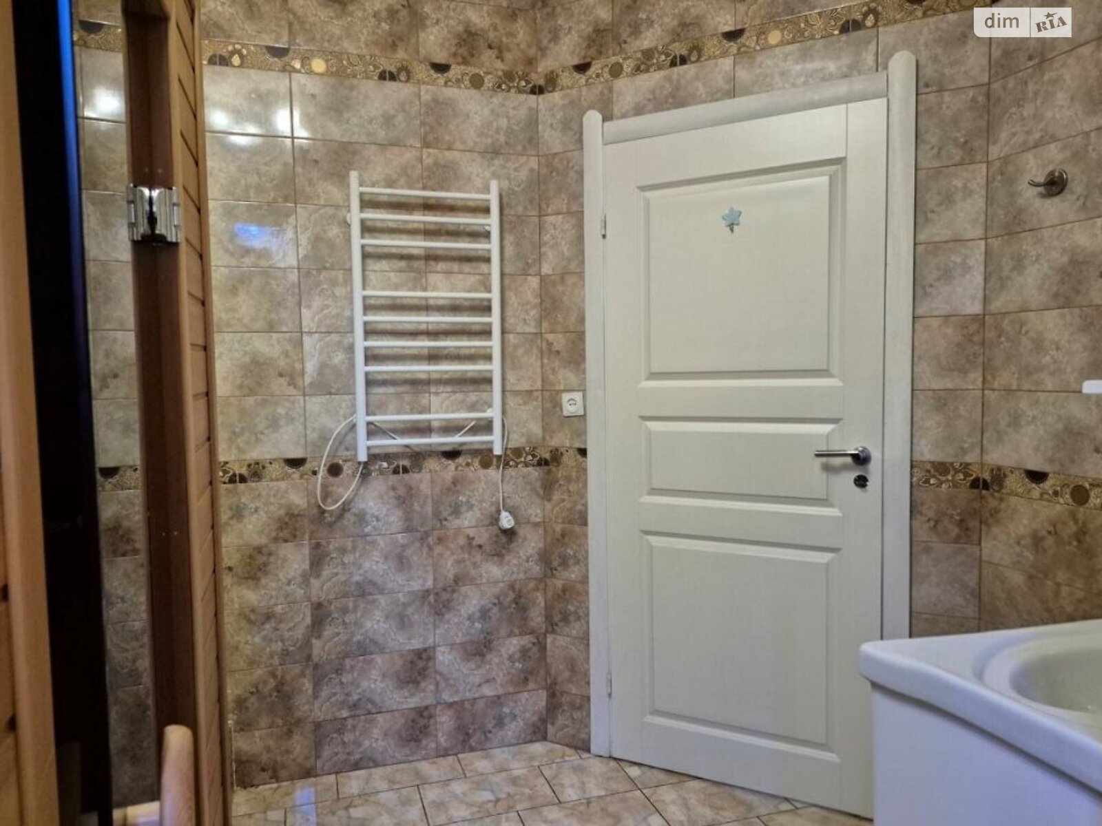 двоповерховий будинок з гаражем, 176.3 кв. м, цегла. Здається помісячно в Дударкові фото 1 двоповерховий будинок з гаражем, 176.3 кв. м, цегла. Здається помісячно в Дударкові фото 1