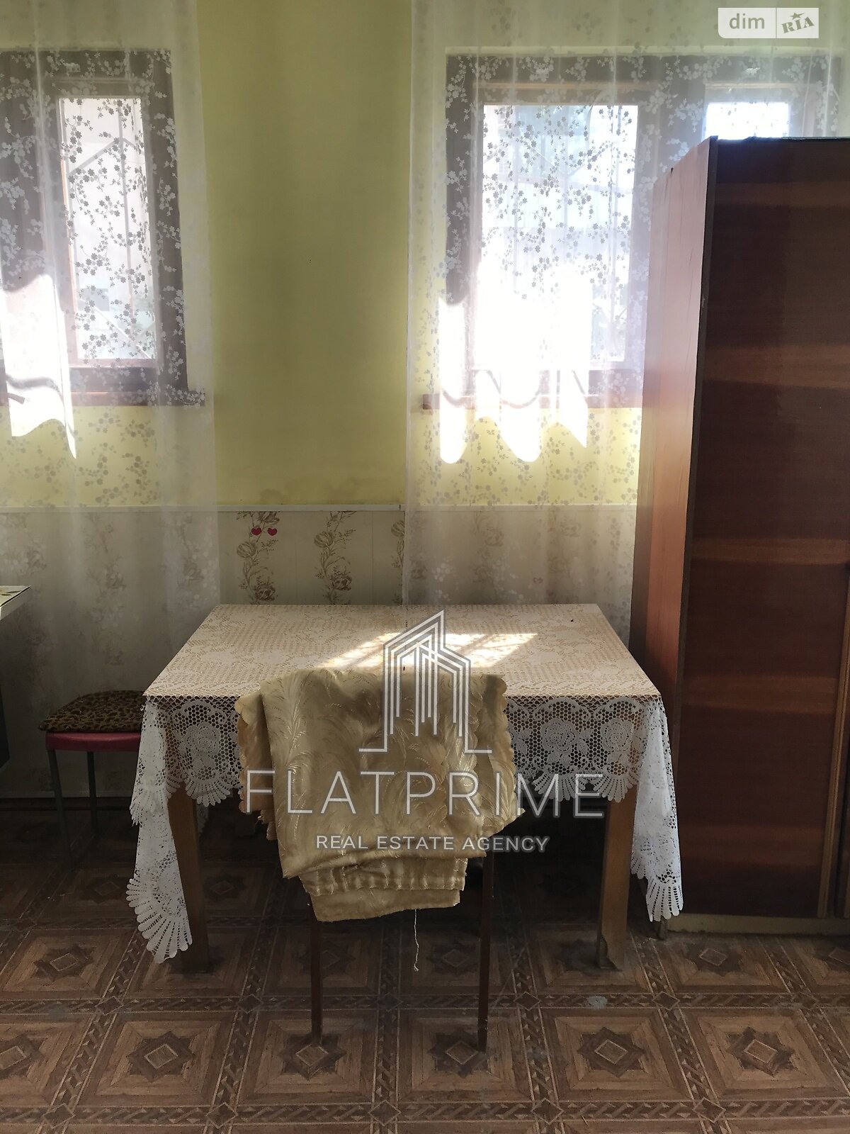 трехэтажный дом, 133.2 кв. м, кирпич. Сдается помесячно в Гатном фото 1 трехэтажный дом, 133.2 кв. м, кирпич. Сдается помесячно в Гатном фото 1