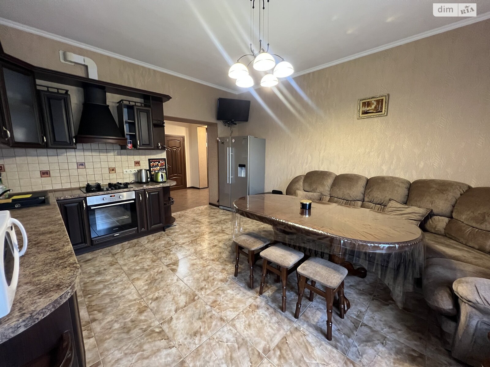 двухэтажный дом с верандой, 177 кв. м, кирпич. Сдается помесячно в Гатном фото 1 двухэтажный дом с верандой, 177 кв. м, кирпич. Сдается помесячно в Гатном фото 1