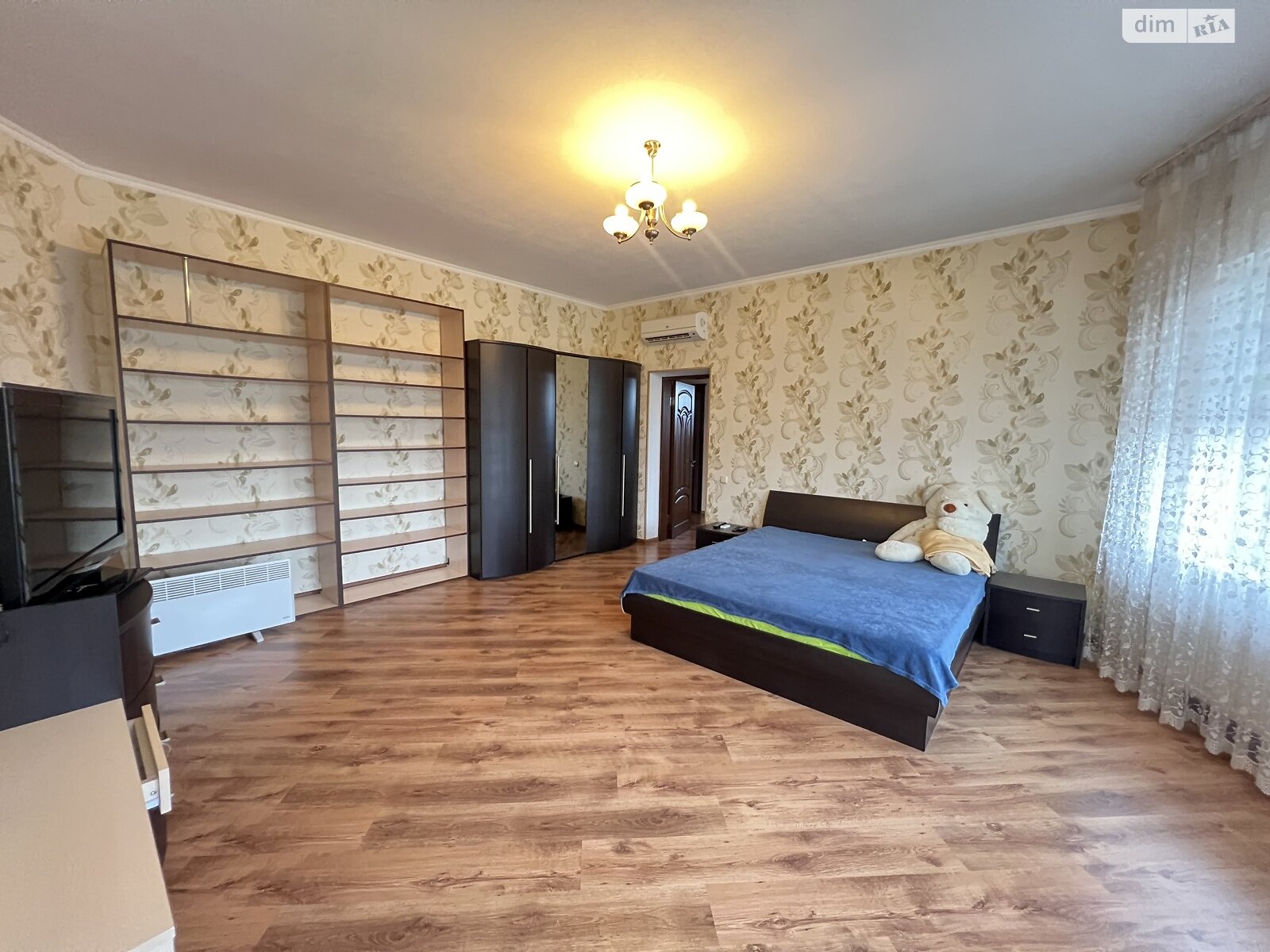 двухэтажный дом с верандой, 177 кв. м, кирпич. Сдается помесячно в Гатном фото 1 двухэтажный дом с верандой, 177 кв. м, кирпич. Сдается помесячно в Гатном фото 1