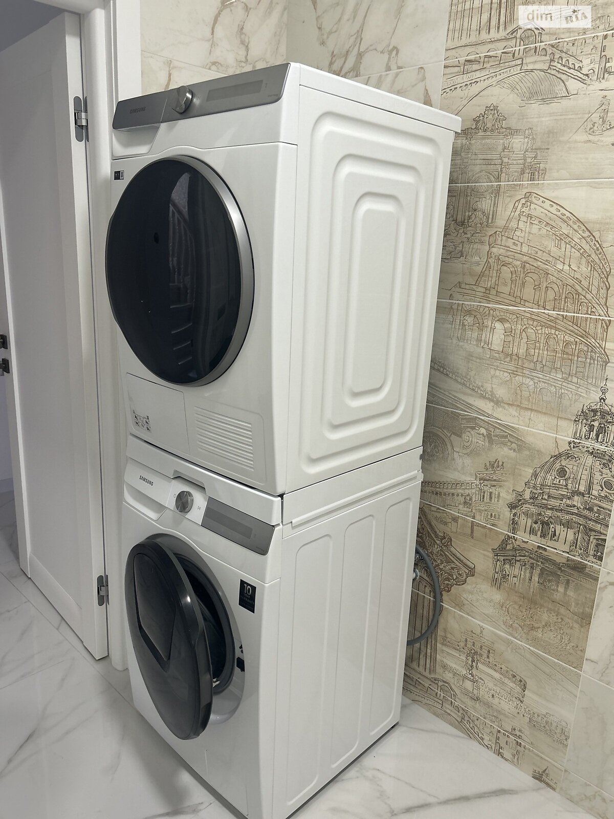 двухэтажный дом, 161 кв. м, кирпич. Сдается помесячно в Гатном фото 1 двухэтажный дом, 161 кв. м, кирпич. Сдается помесячно в Гатном фото 1