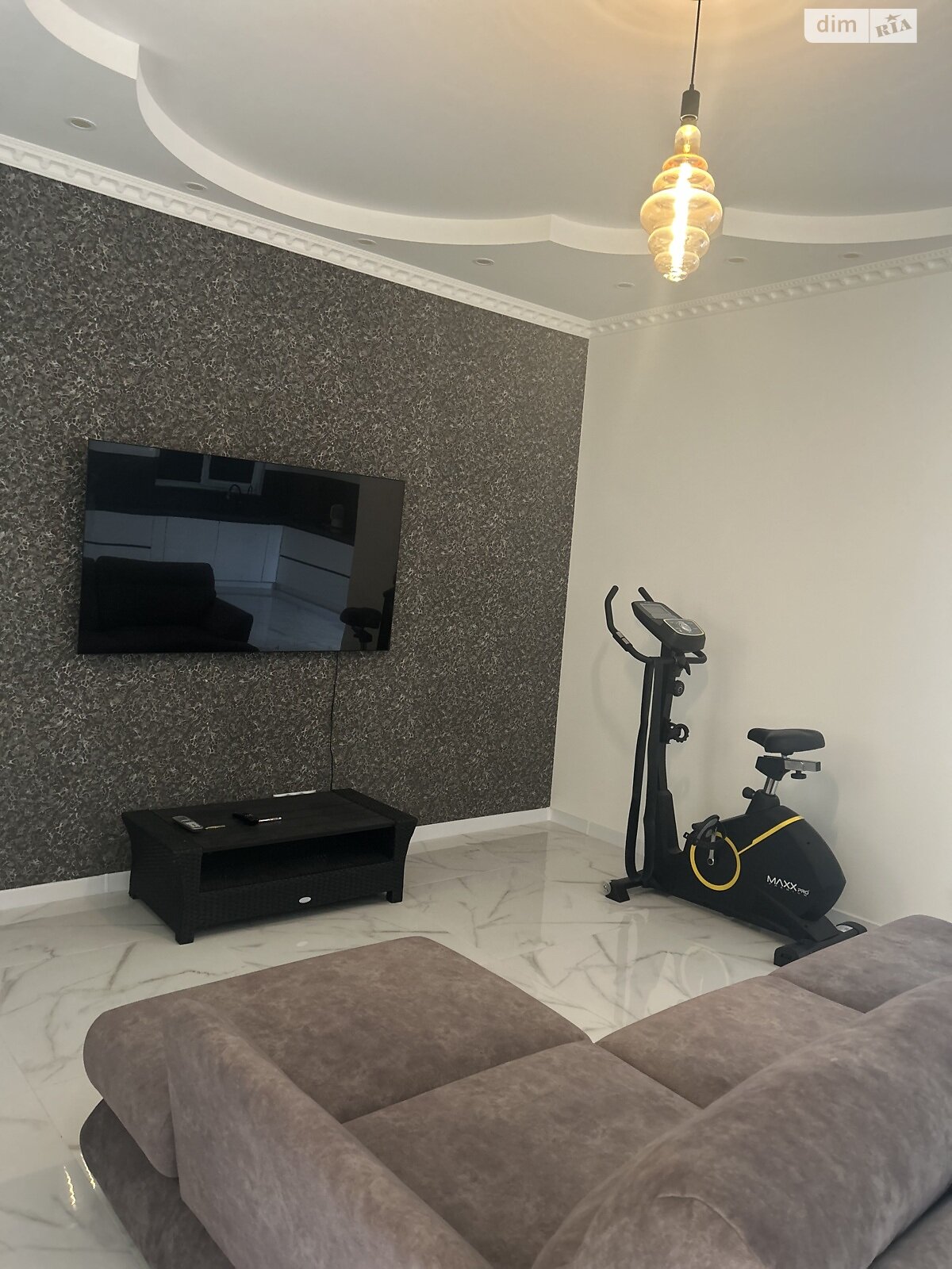 двухэтажный дом, 161 кв. м, кирпич. Сдается помесячно в Гатном фото 1 двухэтажный дом, 161 кв. м, кирпич. Сдается помесячно в Гатном фото 1