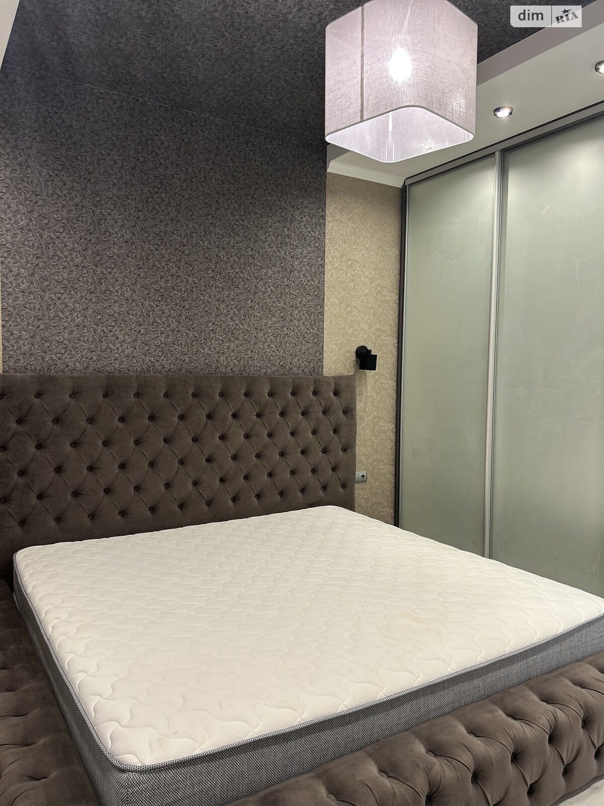 двухэтажный дом, 161 кв. м, кирпич. Сдается помесячно в Гатном фото 1 двухэтажный дом, 161 кв. м, кирпич. Сдается помесячно в Гатном фото 1