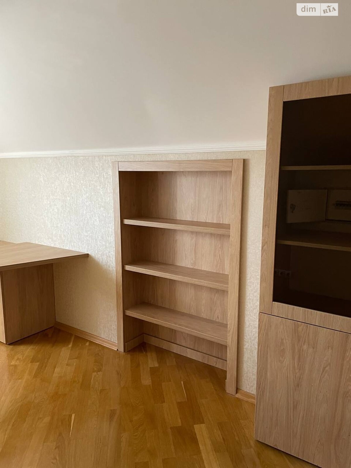 двухэтажный дом, 361.5 кв. м, кирпич. Сдается помесячно в Гатном фото 1 двухэтажный дом, 361.5 кв. м, кирпич. Сдается помесячно в Гатном фото 1