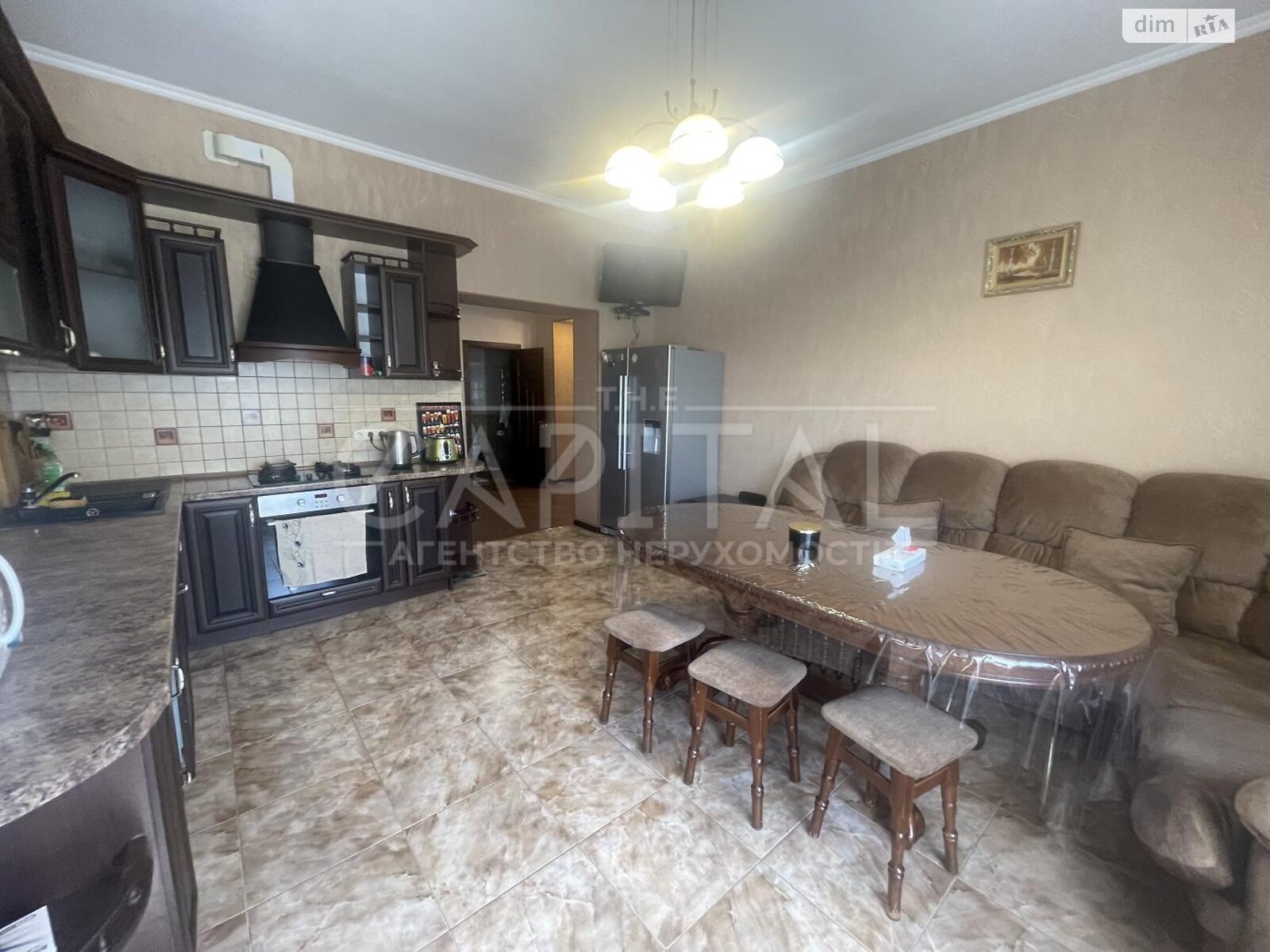 двоповерховий будинок з верандою, 300 кв. м, кирпич. Здається помісячно в Гатне фото 1 двоповерховий будинок з верандою, 300 кв. м, кирпич. Здається помісячно в Гатне фото 1