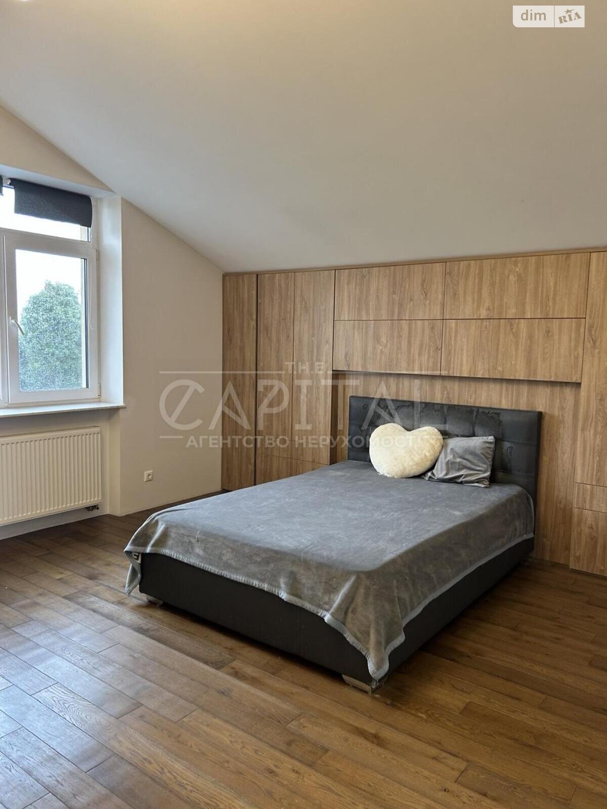 двоповерховий будинок з гаражем, 238 кв. м, кирпич. Здається помісячно в Гатне фото 1