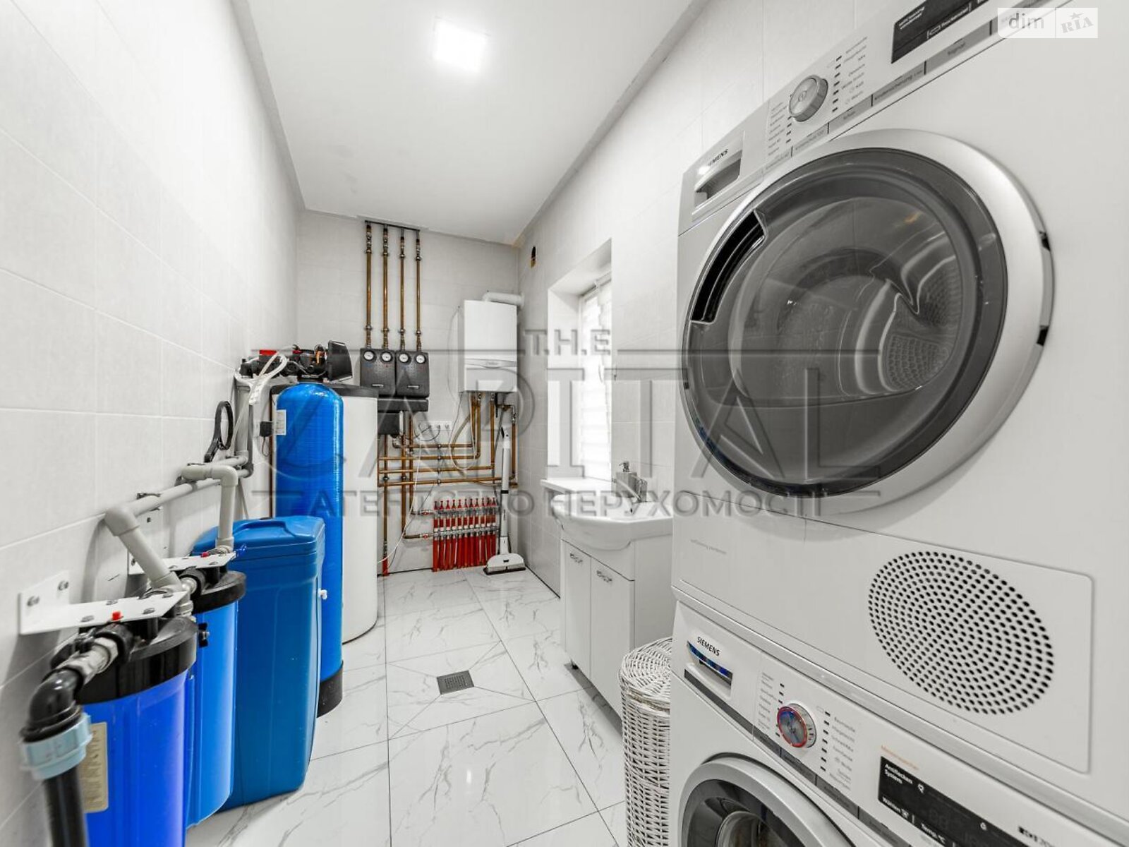 двоповерховий будинок з гаражем, 238 кв. м, кирпич. Здається помісячно в Гатне фото 1