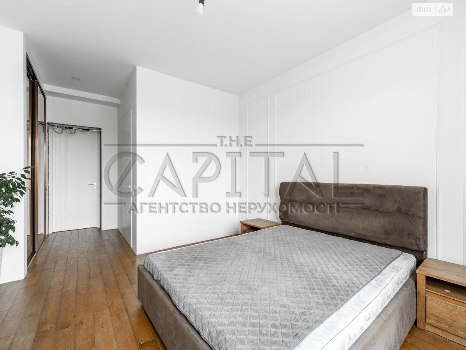 двоповерховий будинок з гаражем, 238 кв. м, кирпич. Здається помісячно в Гатне фото 1