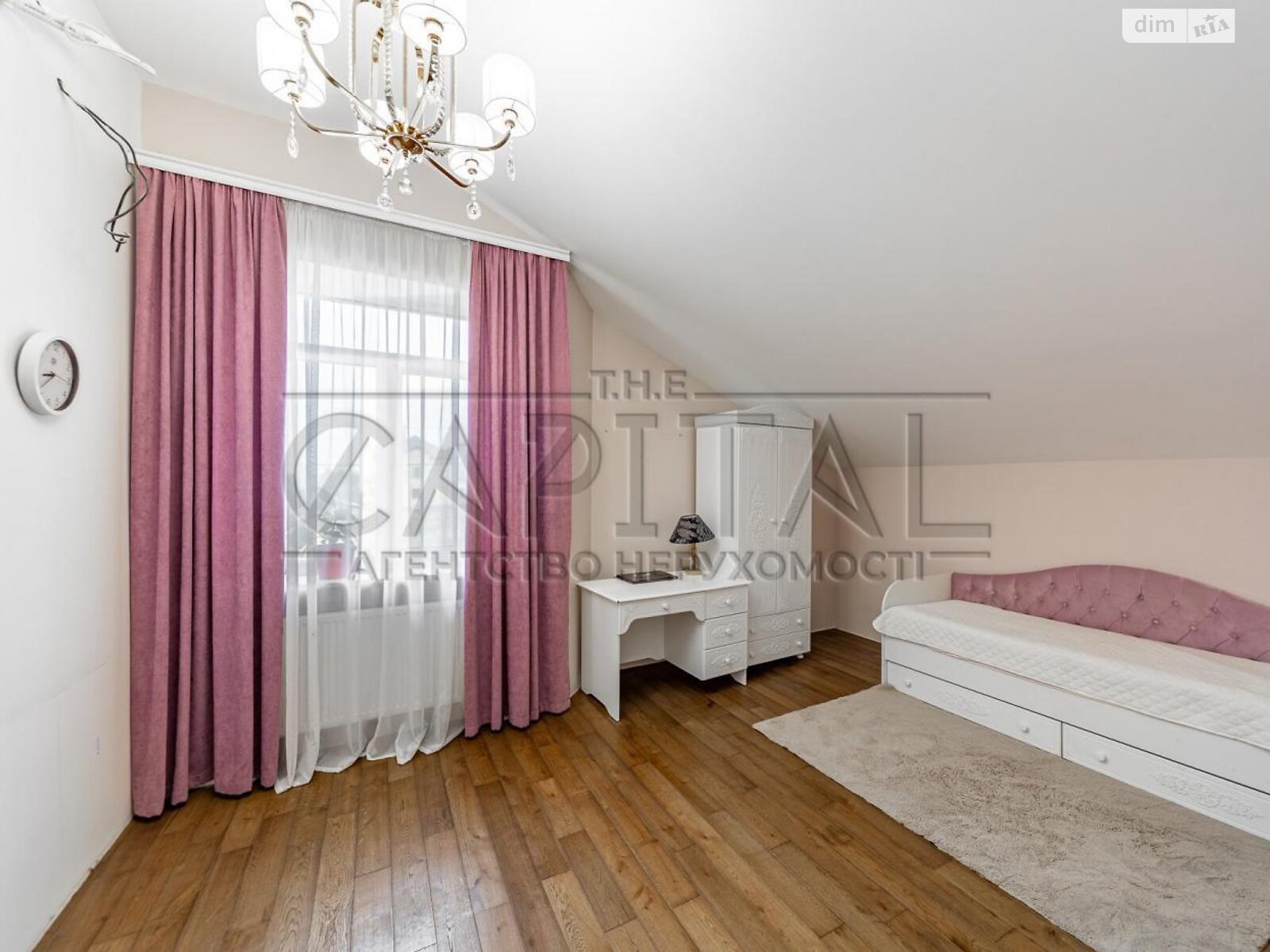 двоповерховий будинок з гаражем, 238 кв. м, кирпич. Здається помісячно в Гатне фото 1