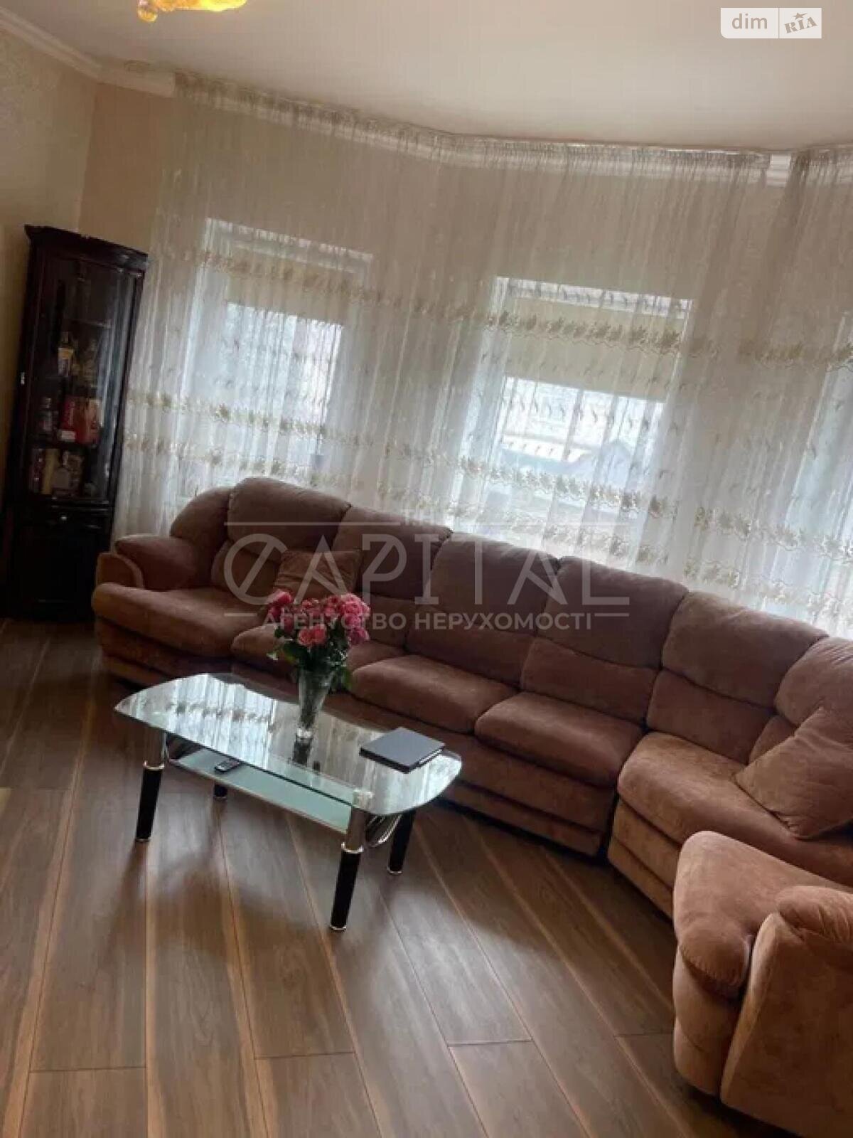 двухэтажный дом с гаражом, 177 кв. м, кирпич. Сдается помесячно в Гатном фото 1