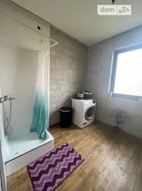 двухэтажный дом с балконом, 330 кв. м, газобетон. Сдается помесячно в село Острица, Черновицкая обл. фото 1 двухэтажный дом с балконом, 330 кв. м, газобетон. Сдается помесячно в село Острица, Черновицкая обл. фото 1