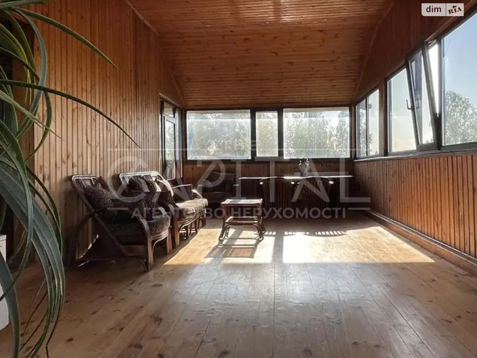 трехэтажный дом, 350 кв. м, кирпич. Сдается помесячно в Гнедине фото 1 трехэтажный дом, 350 кв. м, кирпич. Сдается помесячно в Гнедине фото 1