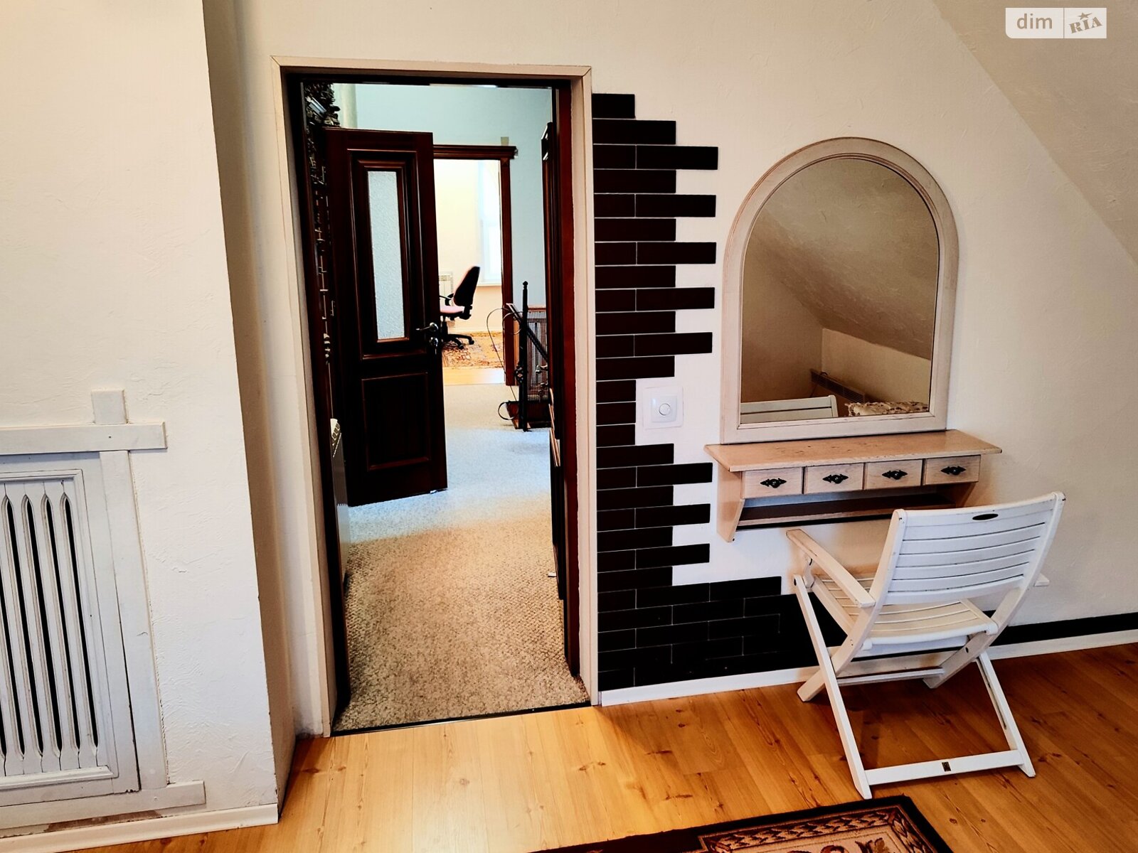 двухэтажный дом с верандой, 109 кв. м, кирпич. Сдается помесячно в Гнедине фото 1