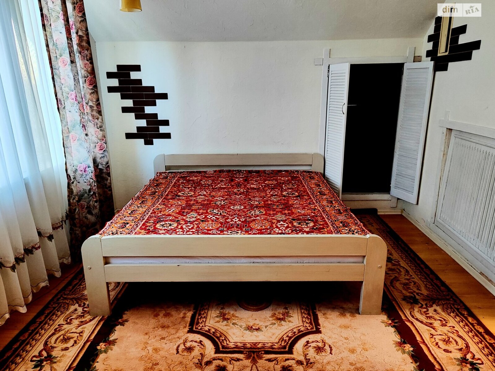 двухэтажный дом с верандой, 109 кв. м, кирпич. Сдается помесячно в Гнедине фото 1