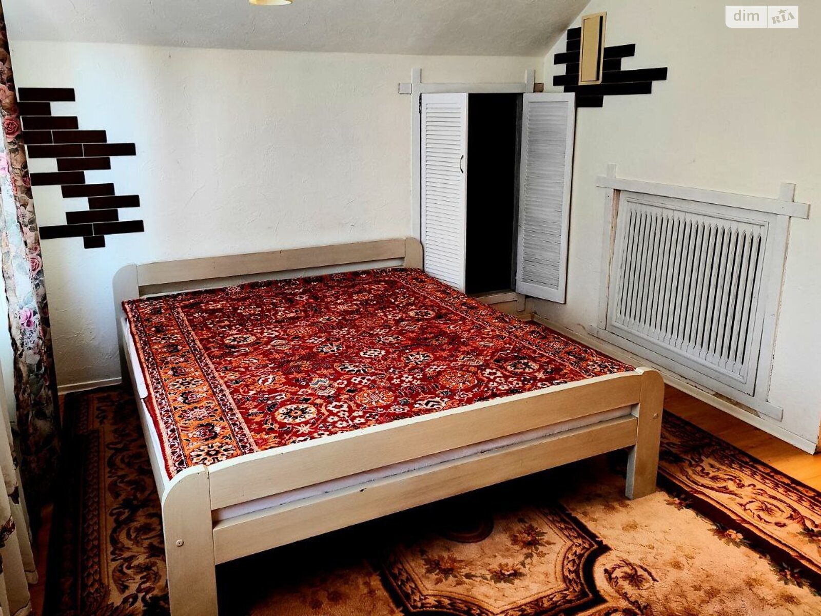 двухэтажный дом с верандой, 109 кв. м, кирпич. Сдается помесячно в Гнедине фото 1