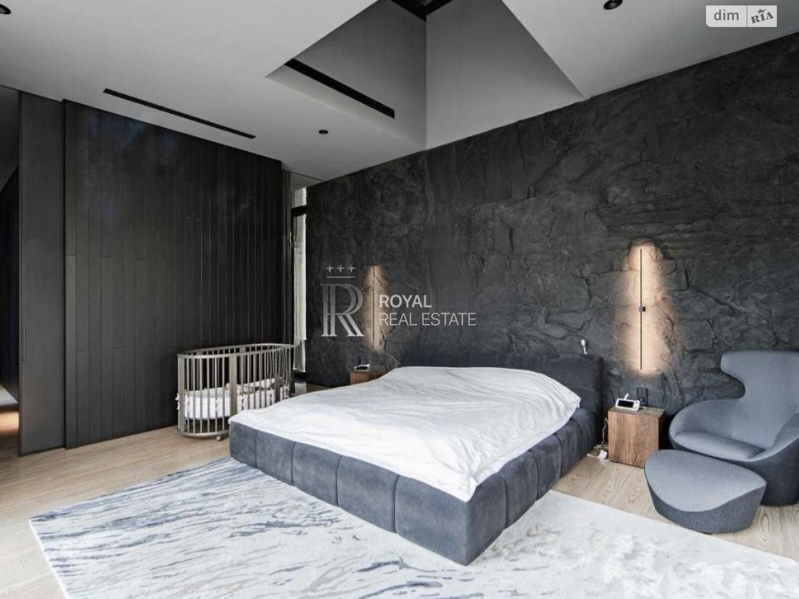 двухэтажный дом с верандой, 420 кв. м, кирпич. Сдается помесячно в Гнедине фото 1 двухэтажный дом с верандой, 420 кв. м, кирпич. Сдается помесячно в Гнедине фото 1