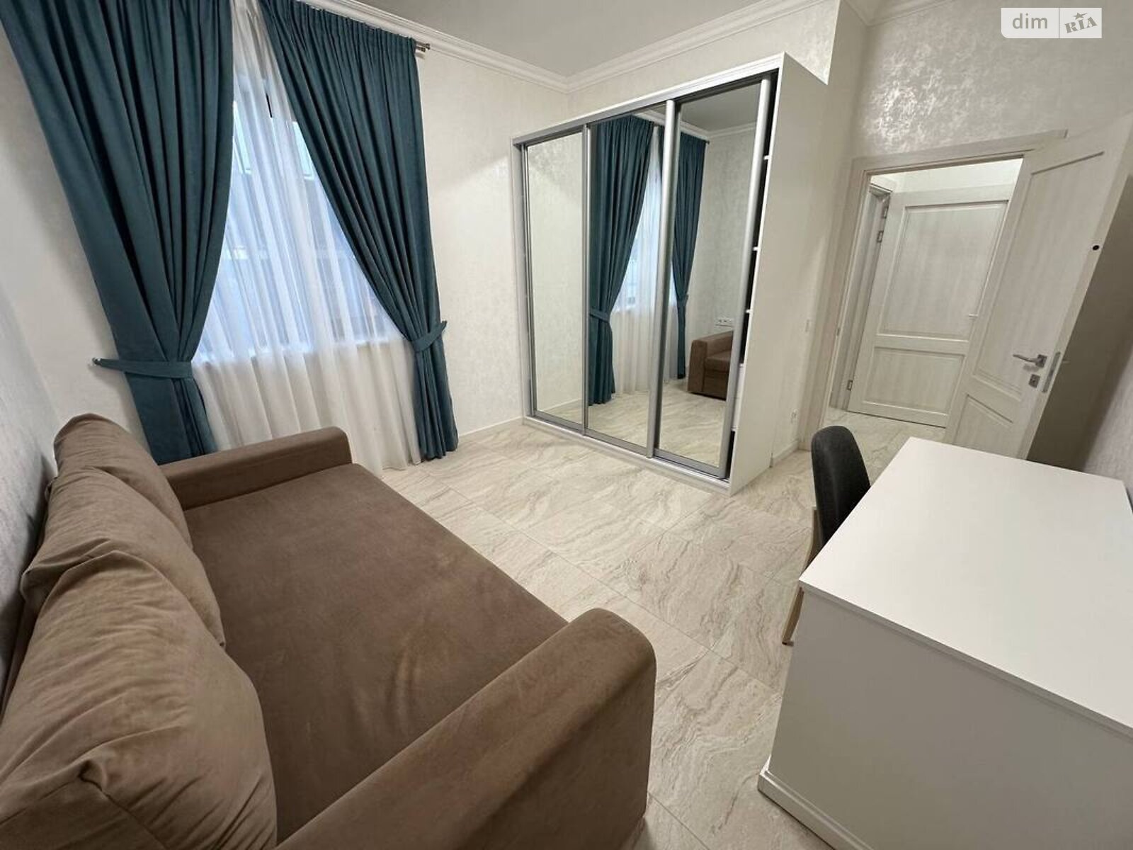 одноэтажный дом, 120 кв. м, кирпич. Сдается помесячно в Гнедине фото 2