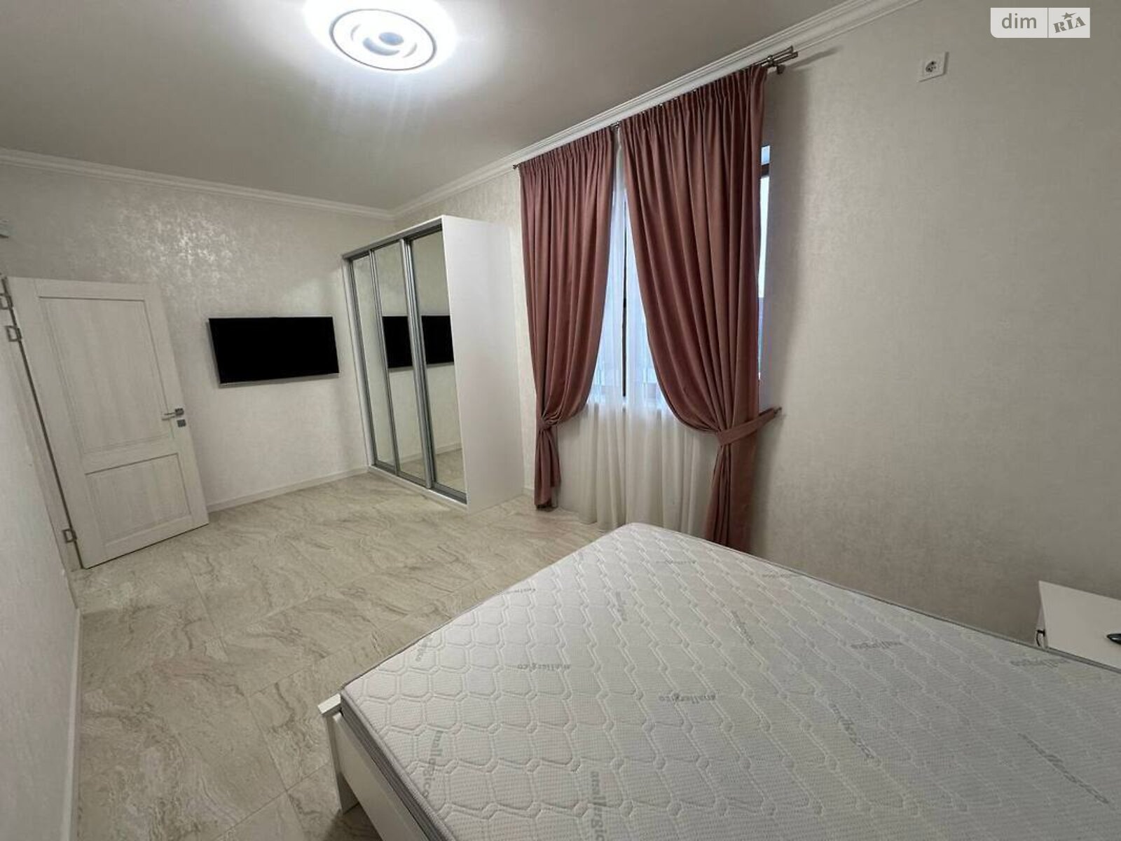 одноэтажный дом, 120 кв. м, кирпич. Сдается помесячно в Гнедине фото 2