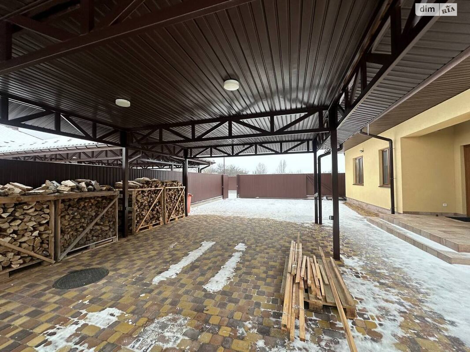 одноэтажный дом, 120 кв. м, кирпич. Сдается помесячно в Гнедине фото 2