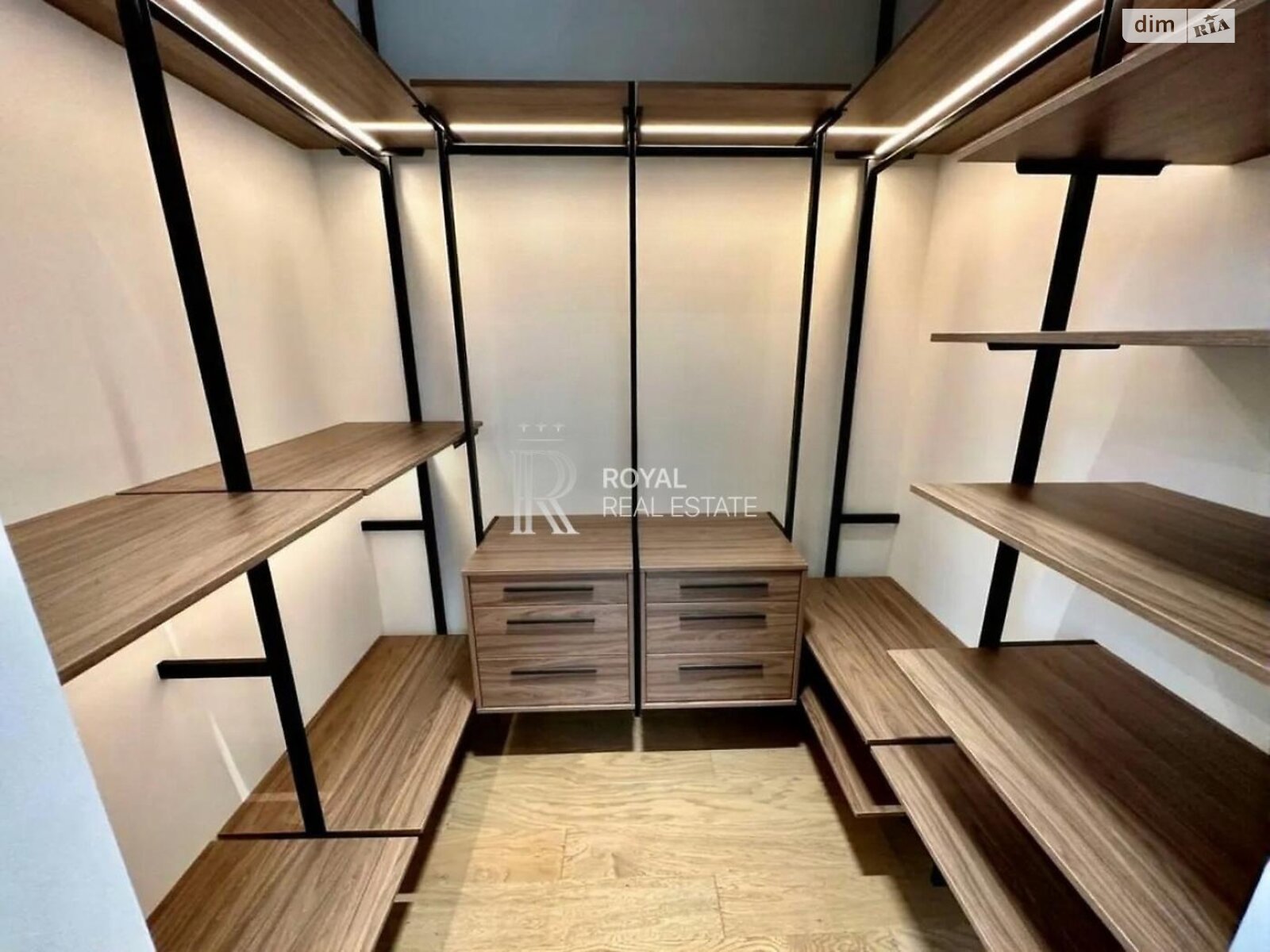 одноэтажный дом с верандой, 133 кв. м, кирпич. Сдается помесячно в Горбовичах фото 1 одноэтажный дом с верандой, 133 кв. м, кирпич. Сдается помесячно в Горбовичах фото 1