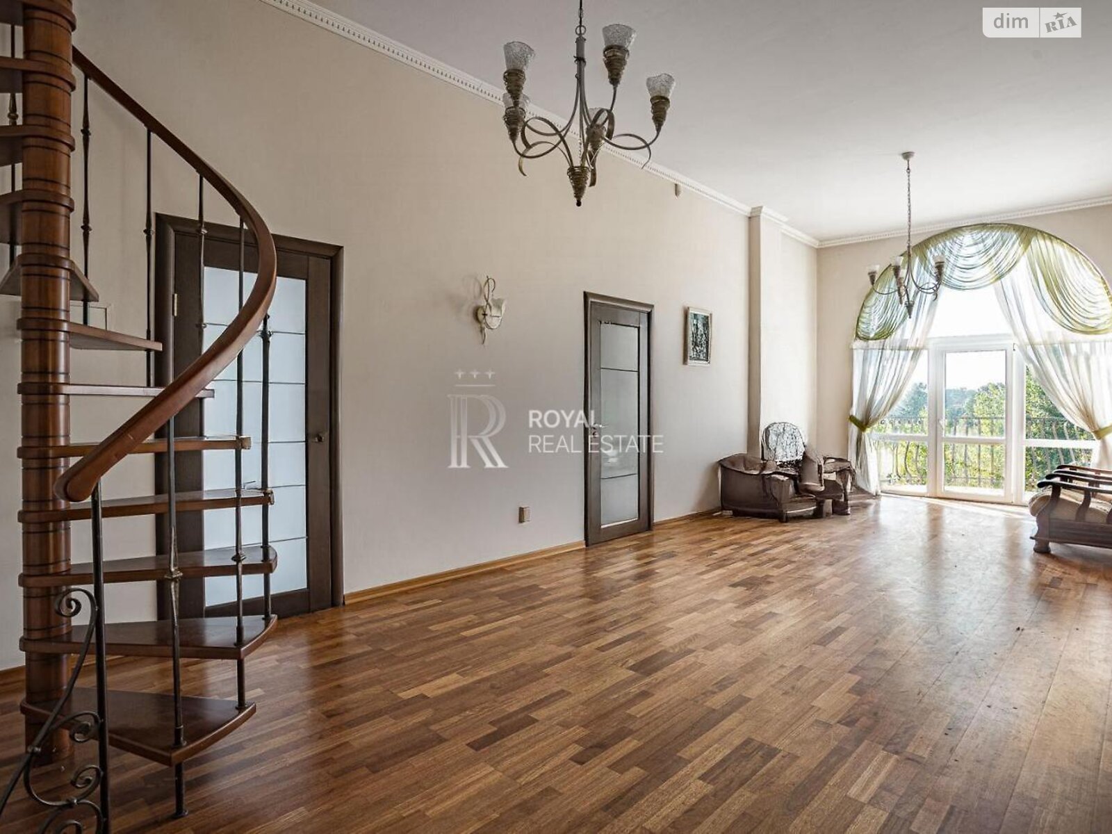 двоповерховий будинок з верандою, 464 кв. м, кирпич. Здається помісячно в Гореничах фото 1