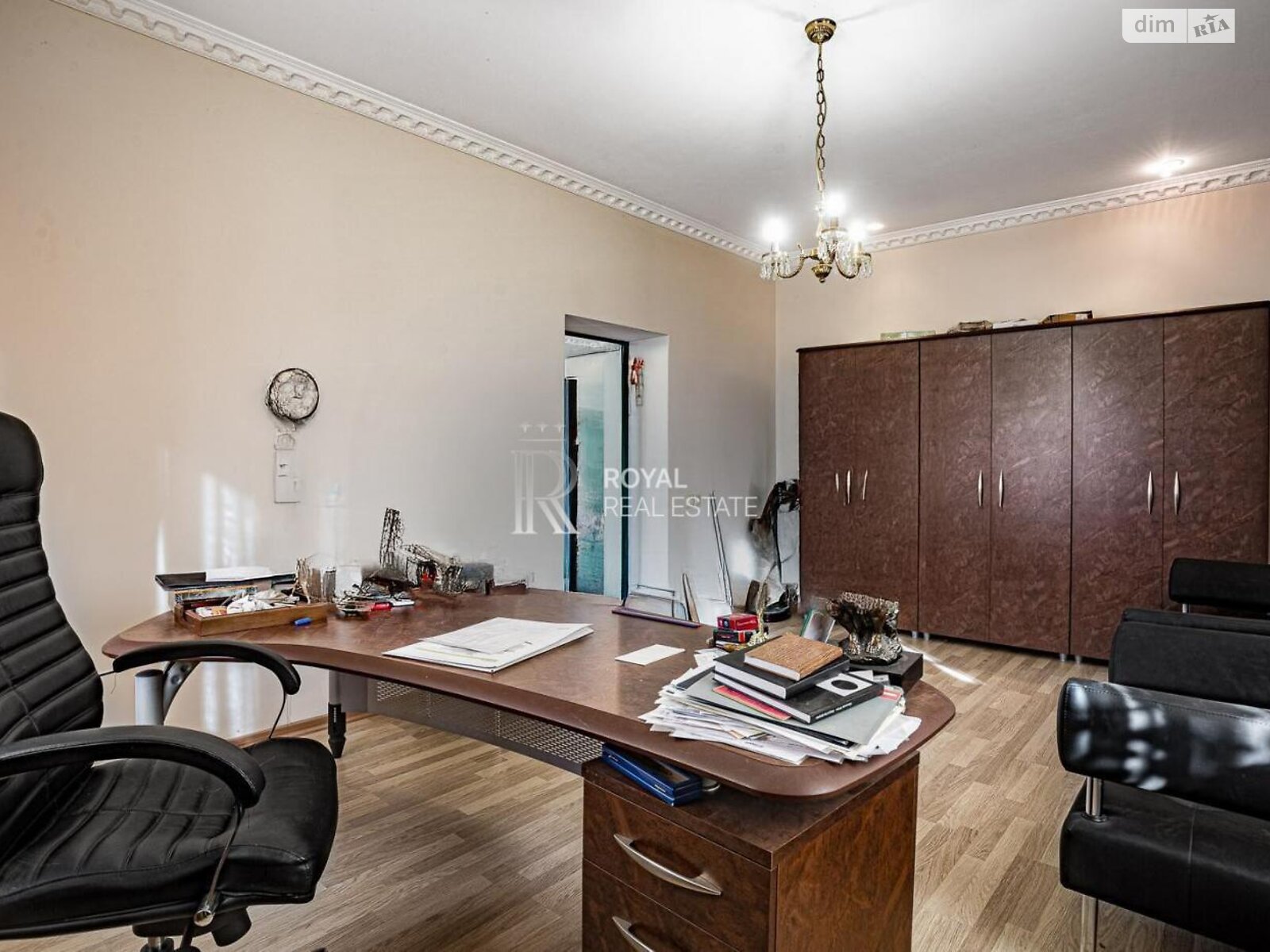 двоповерховий будинок з верандою, 464 кв. м, кирпич. Здається помісячно в Гореничах фото 1