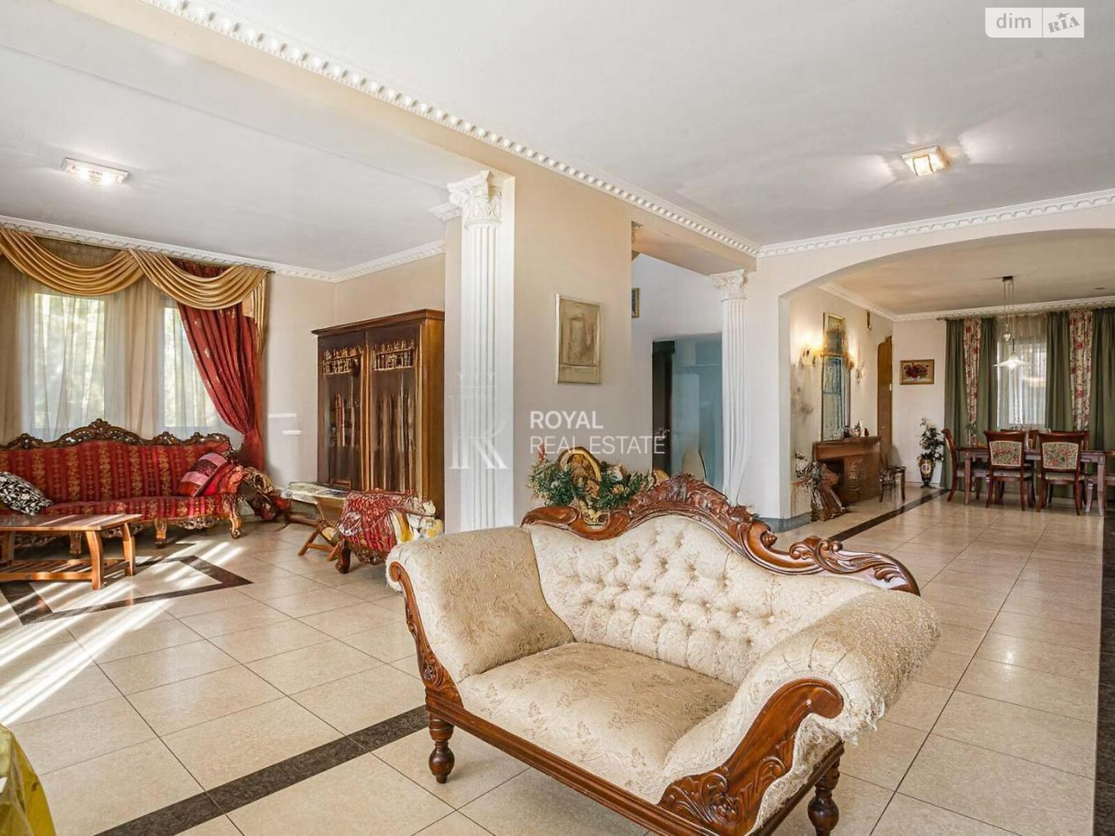 двоповерховий будинок з верандою, 464 кв. м, кирпич. Здається помісячно в Гореничах фото 1