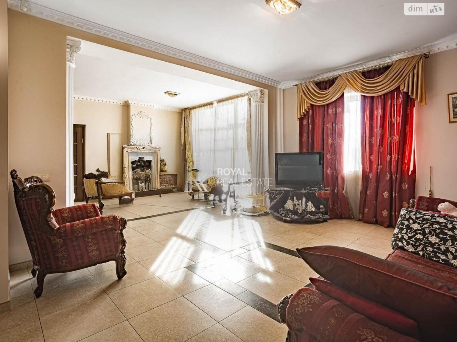 двоповерховий будинок з верандою, 464 кв. м, кирпич. Здається помісячно в Гореничах фото 1