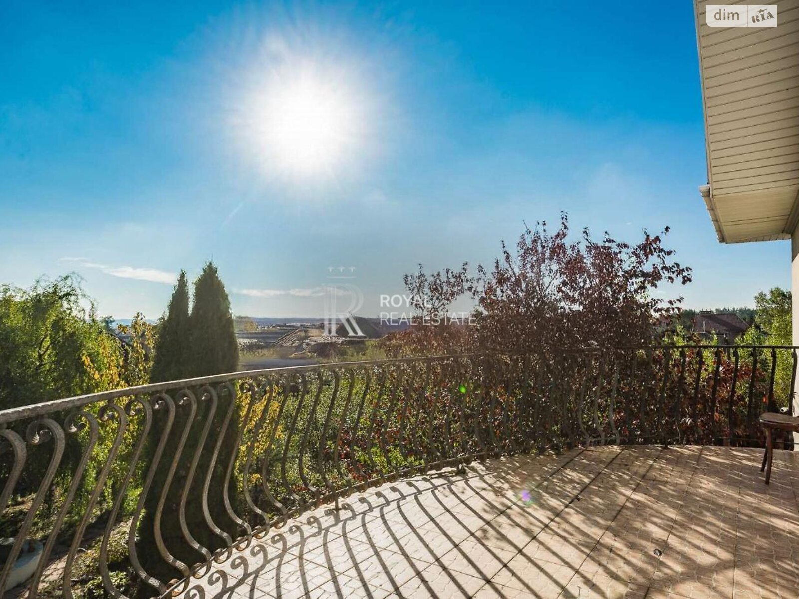 двоповерховий будинок з верандою, 464 кв. м, кирпич. Здається помісячно в Гореничах фото 1