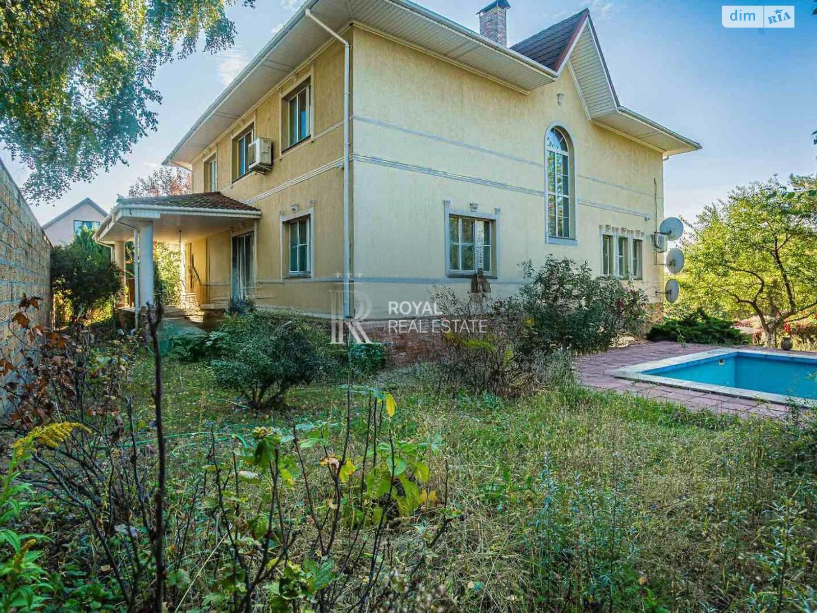 двоповерховий будинок з верандою, 464 кв. м, кирпич. Здається помісячно в Гореничах фото 1